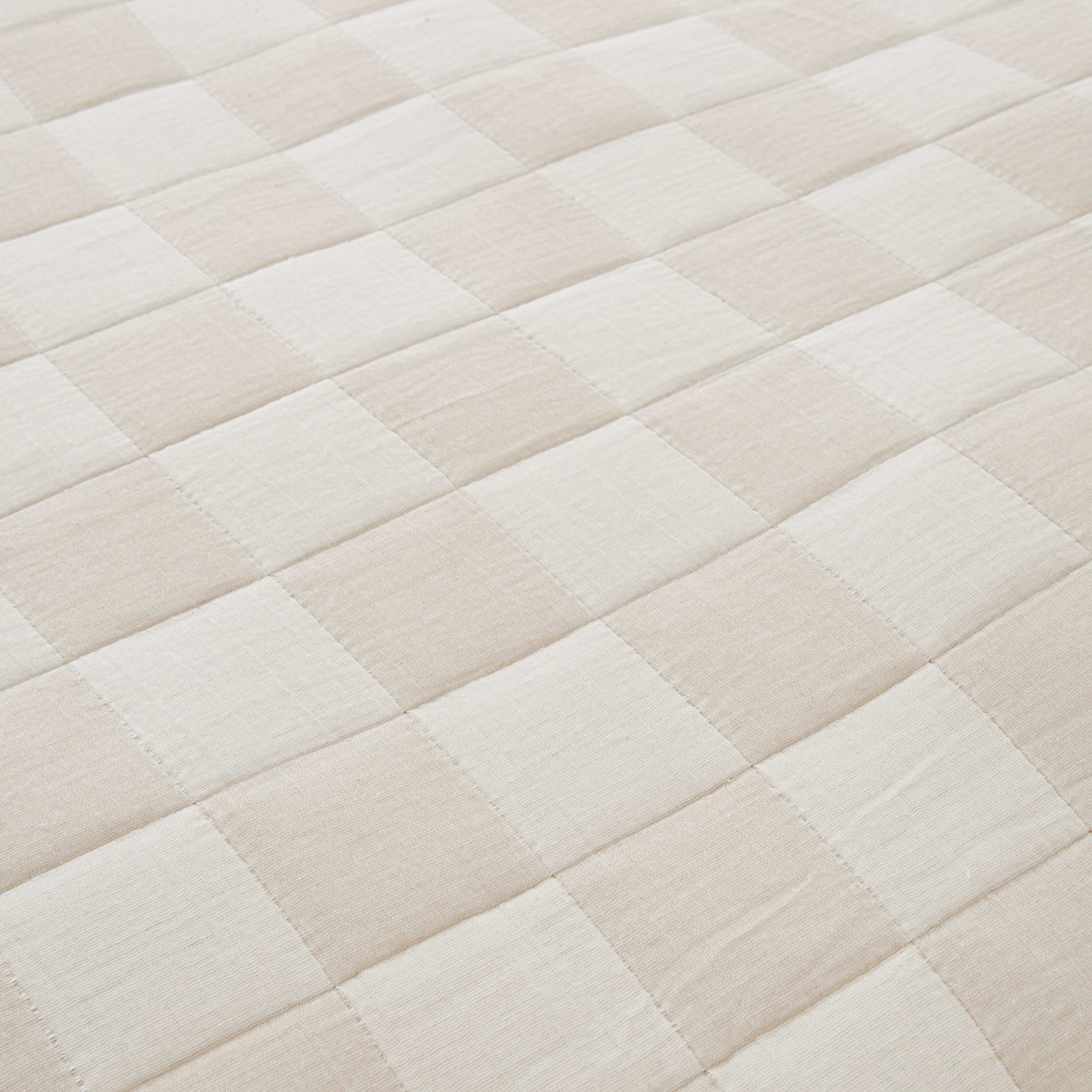 Lennox Cotton Quilt Cover Set Queen Bed, Off White Kmart