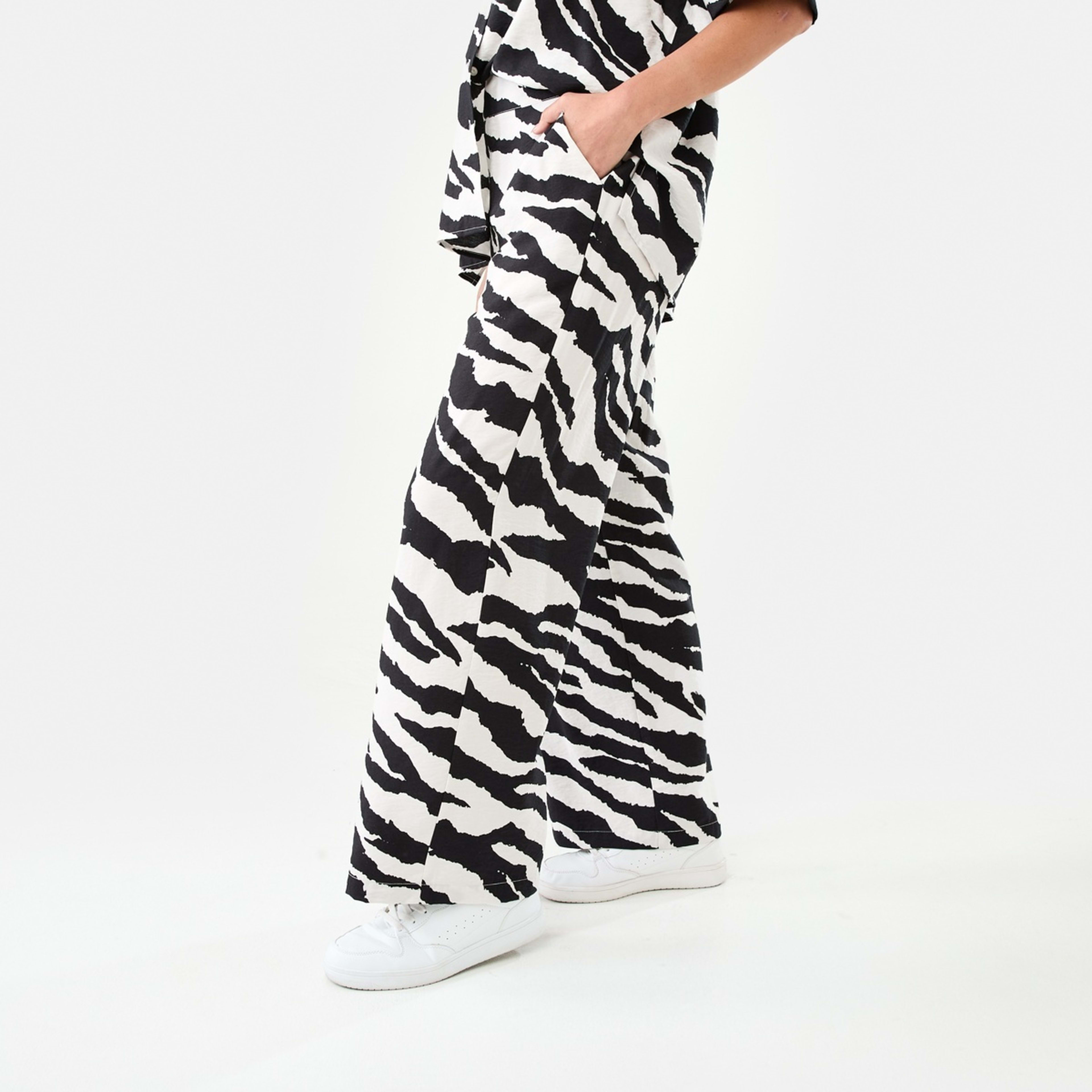 2 Hammered Satin Pants Zebra, 2 of 6