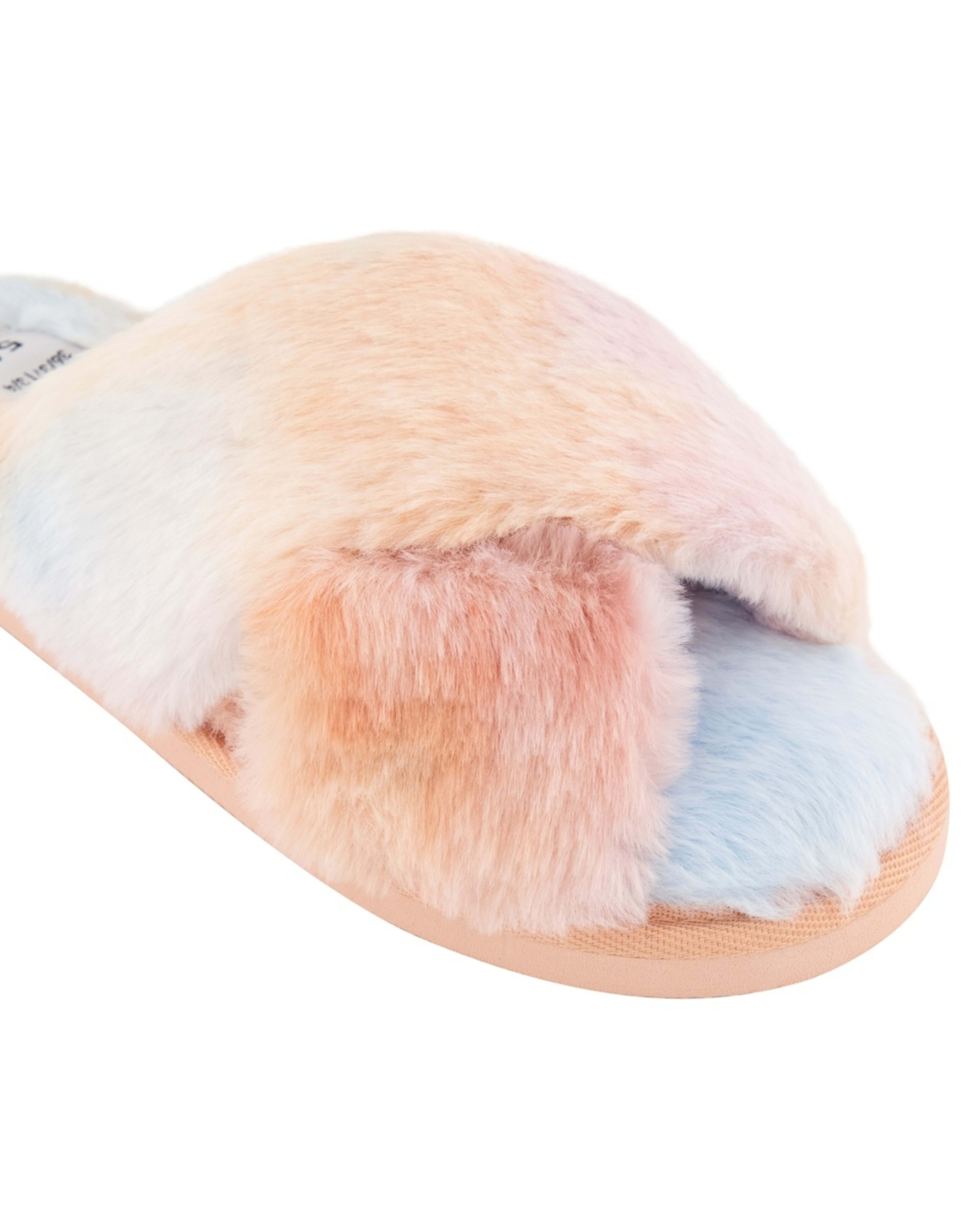 3 Crossover Furry Slippers Tiedye, 3 of 3