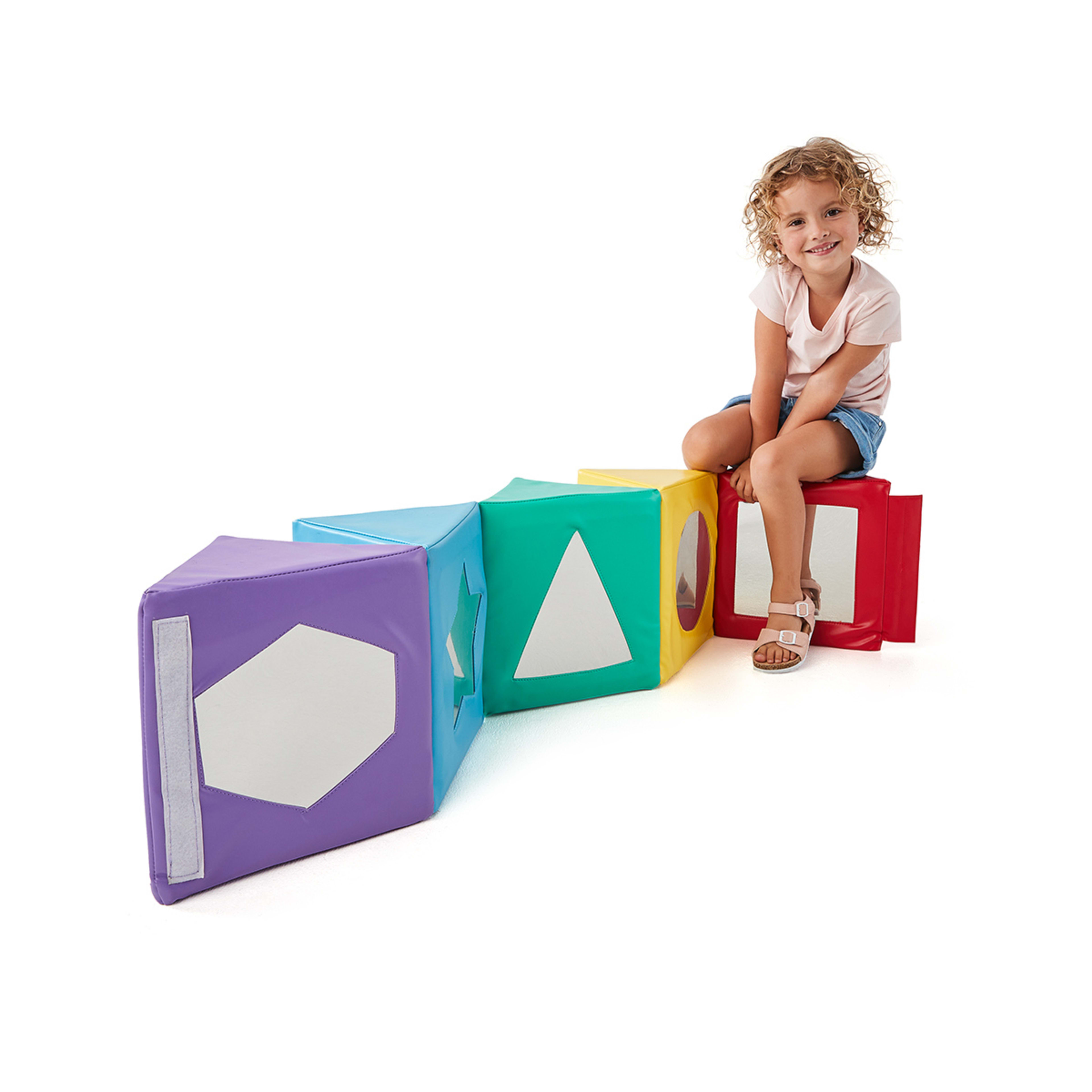 1 Soft Play with Mirror
