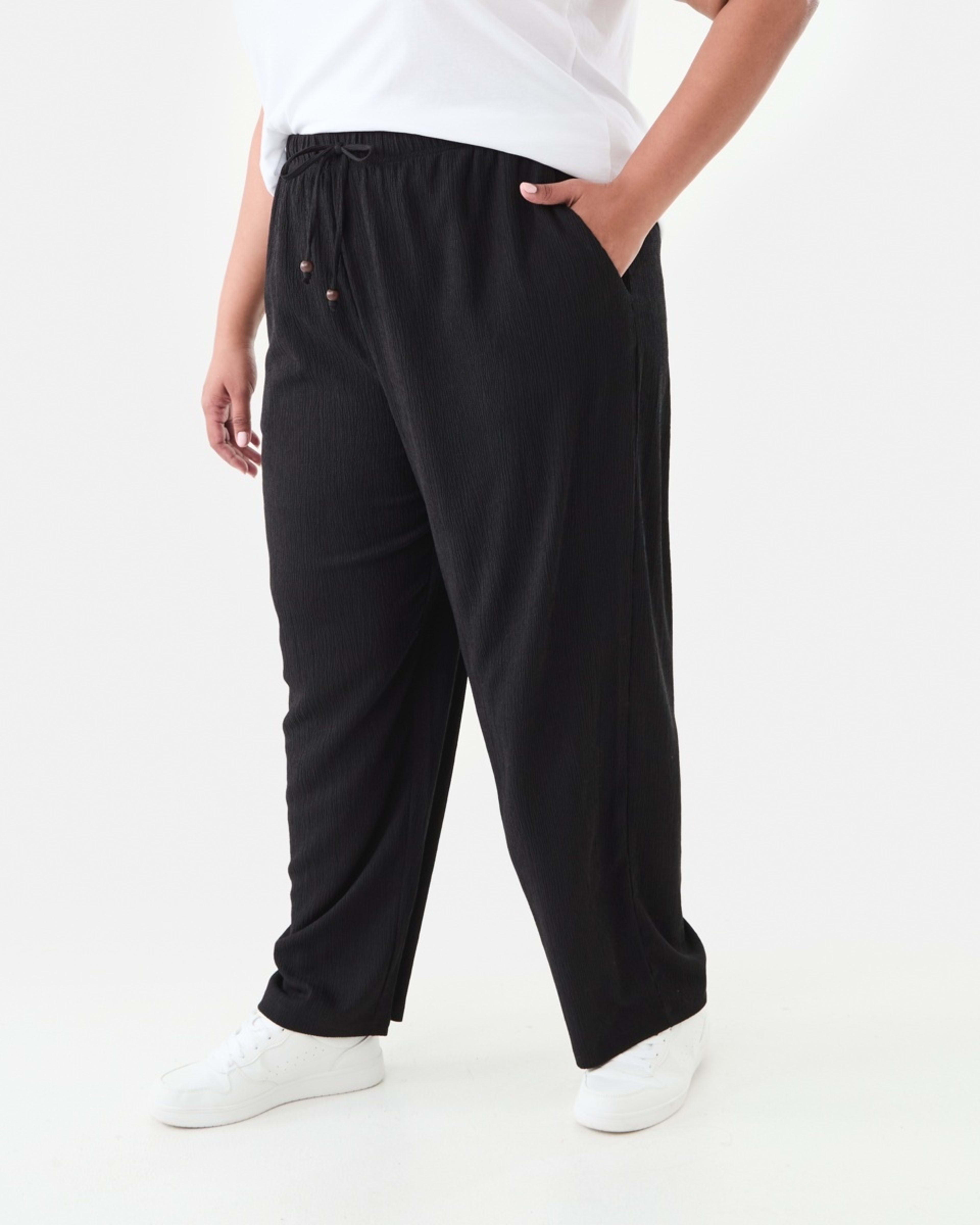 2 Curve Textured Knit Pants Black, 2 of 5