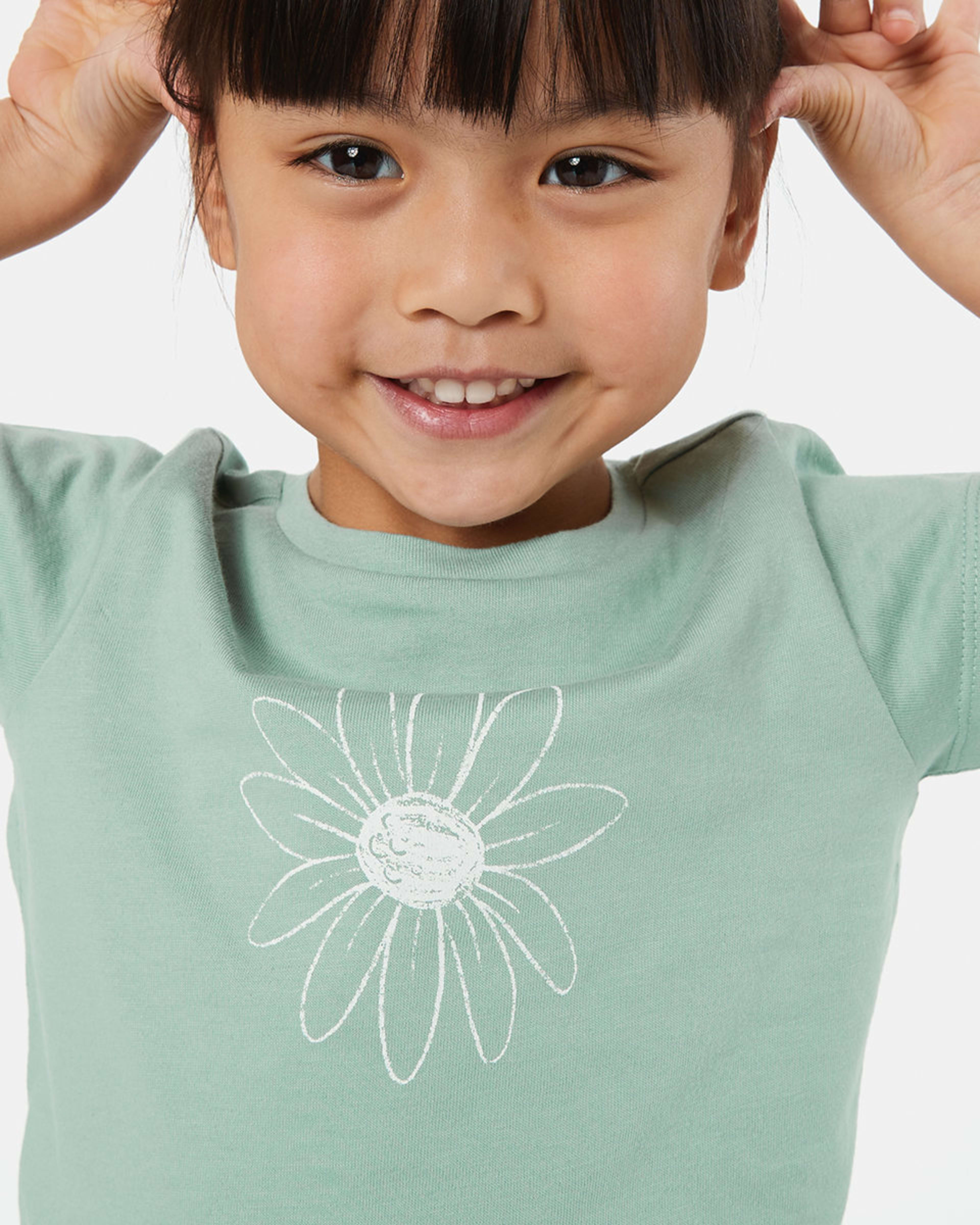 3 Short Sleeve Printed Table T-shirt Daisy, 3 of 7