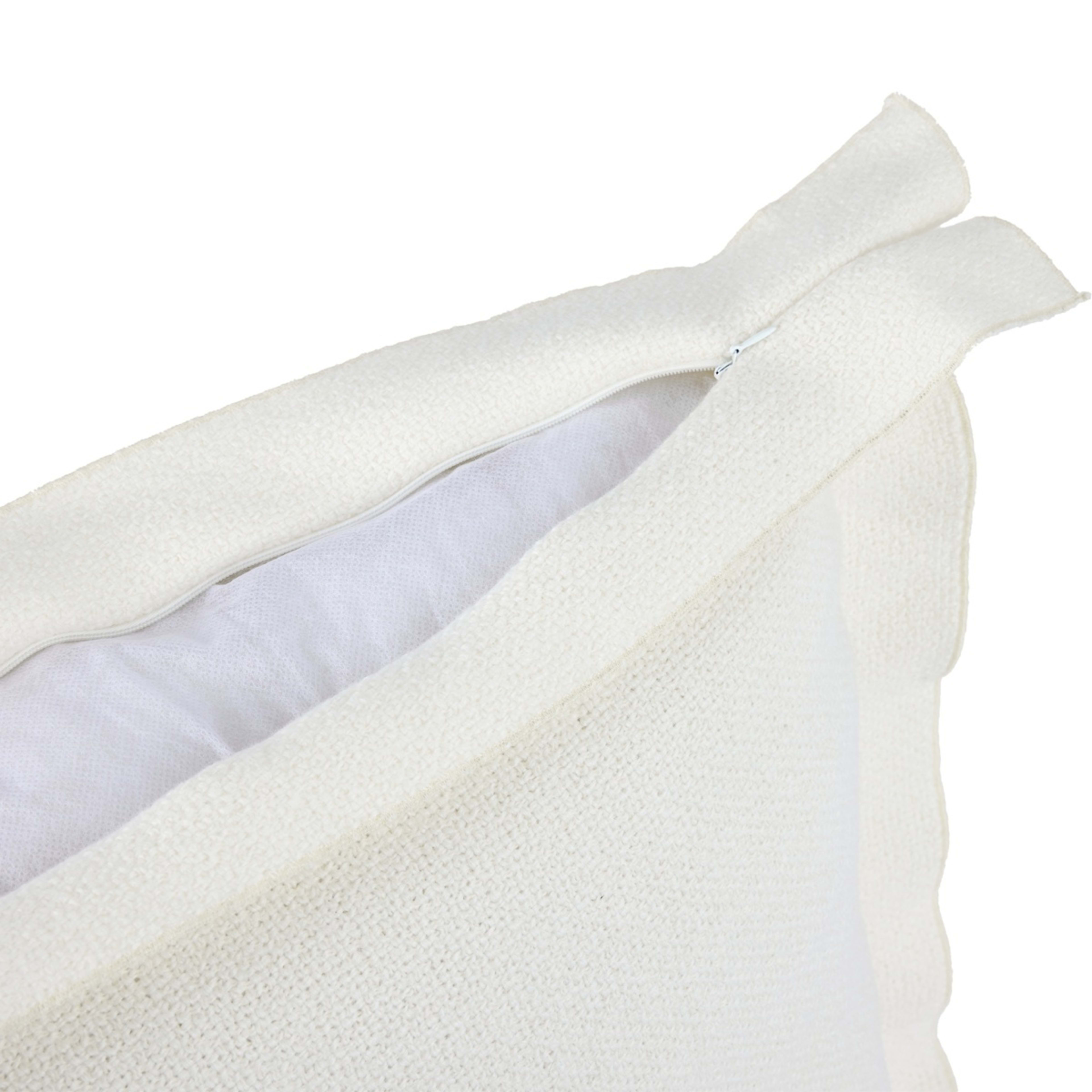 4 60cm Flange Cushion - White, 4 of 4