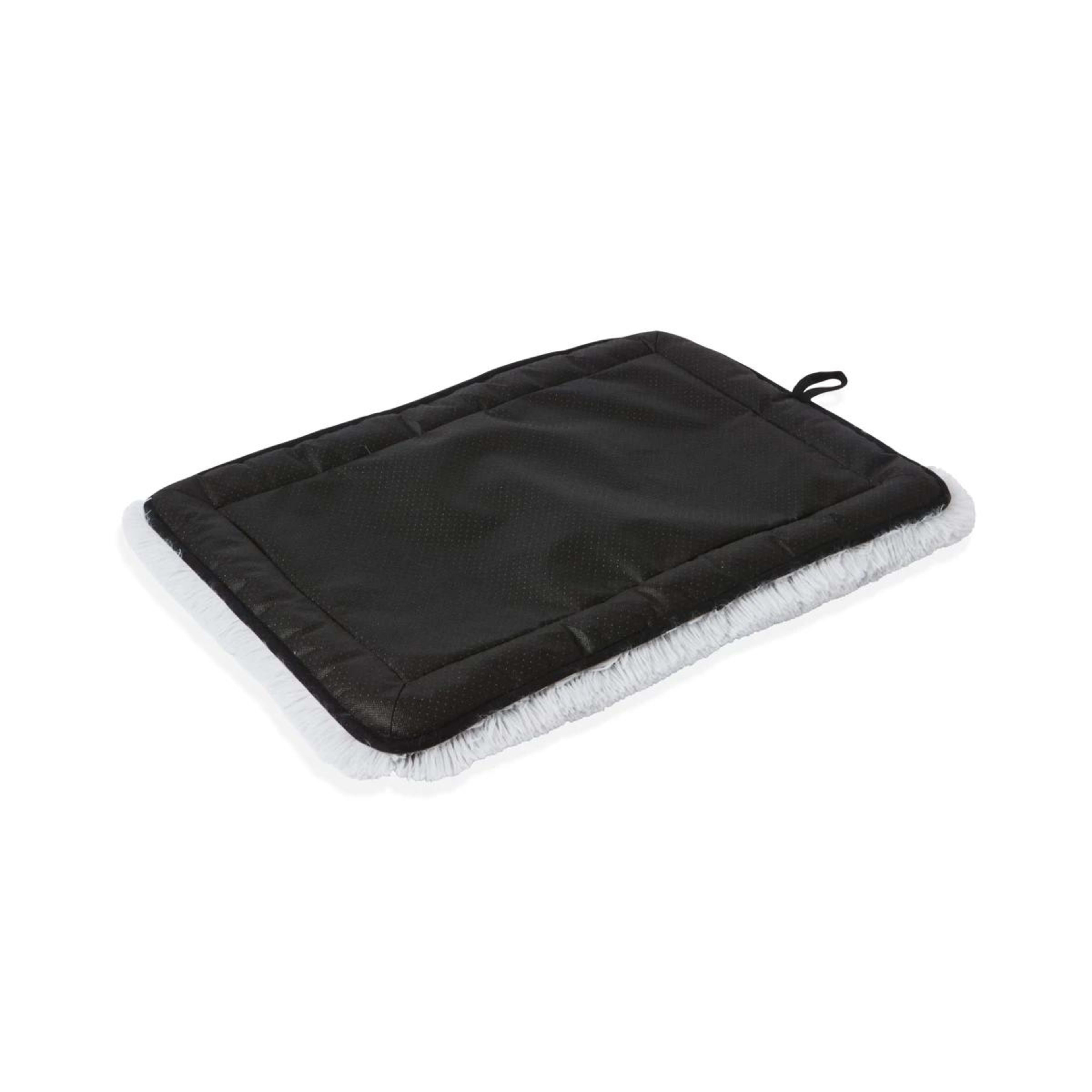 9 Pet Mat Bolstered Faux Fur - Medium, 9 of 9