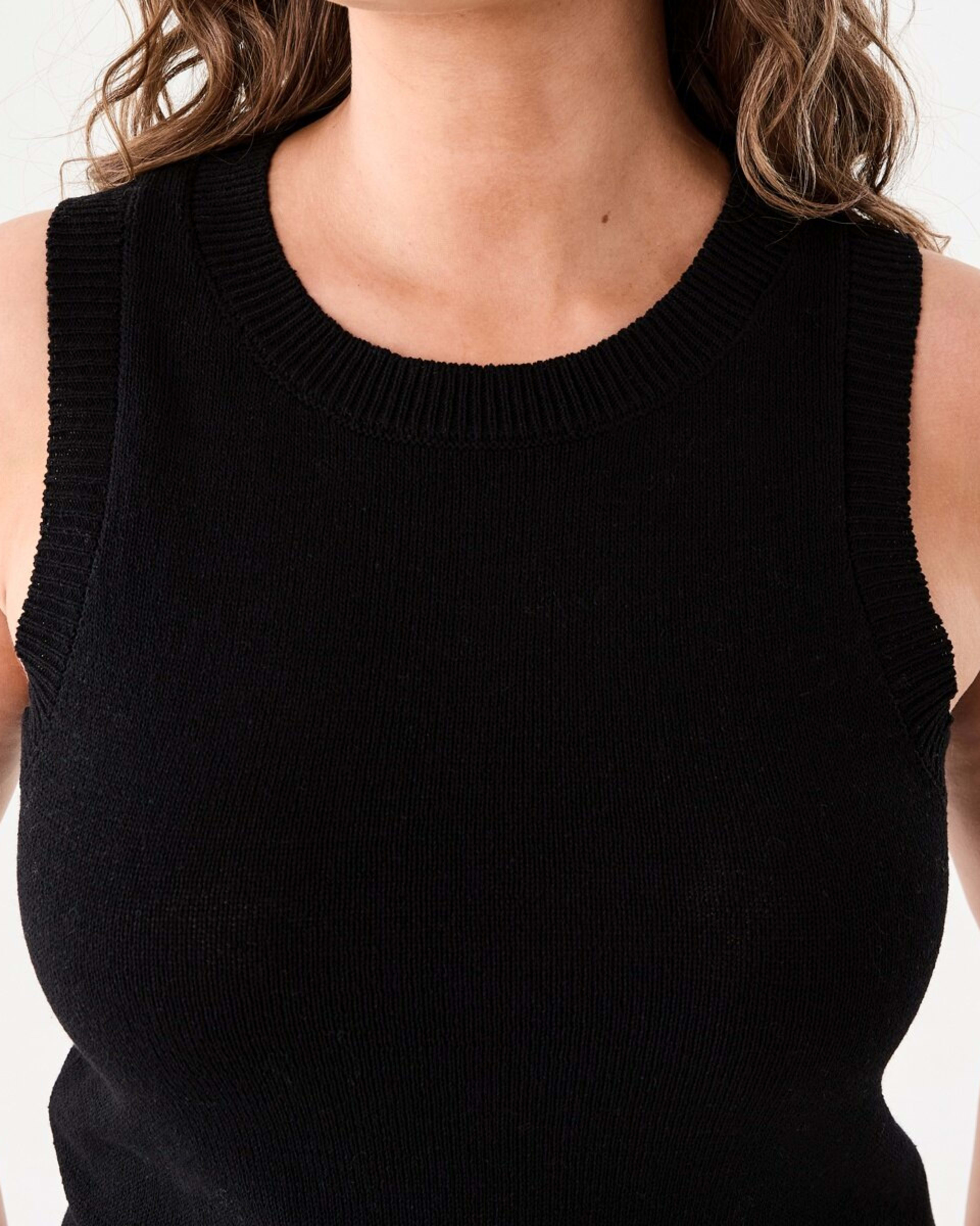 5 Sleeveless Cotton Blend Knit Top BLACK, 5 of 5