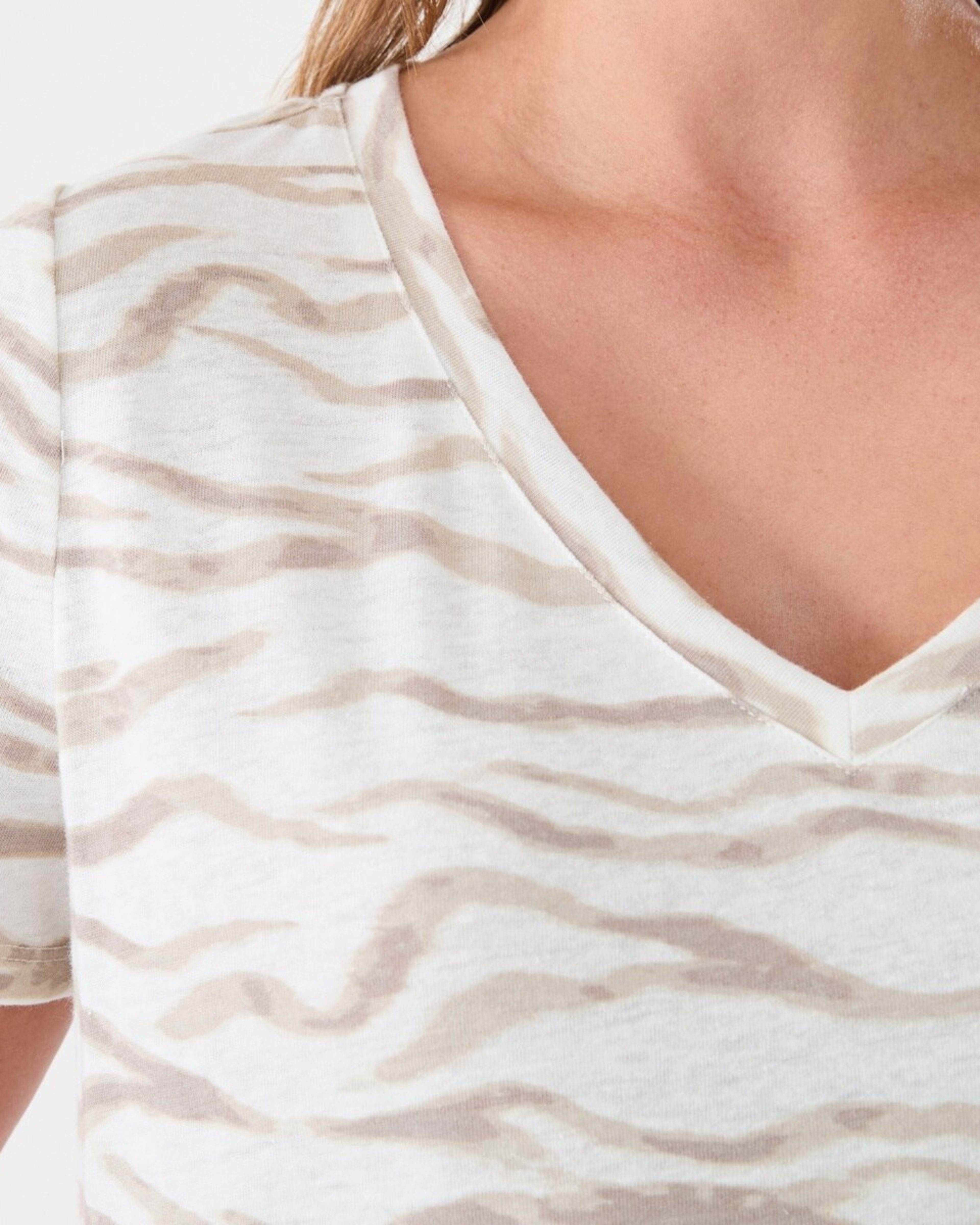 6 Short Sleeve Linen Blend V-Neck T-shirt SOFT ZEBRA CLOUD DANCER, 6 of 6