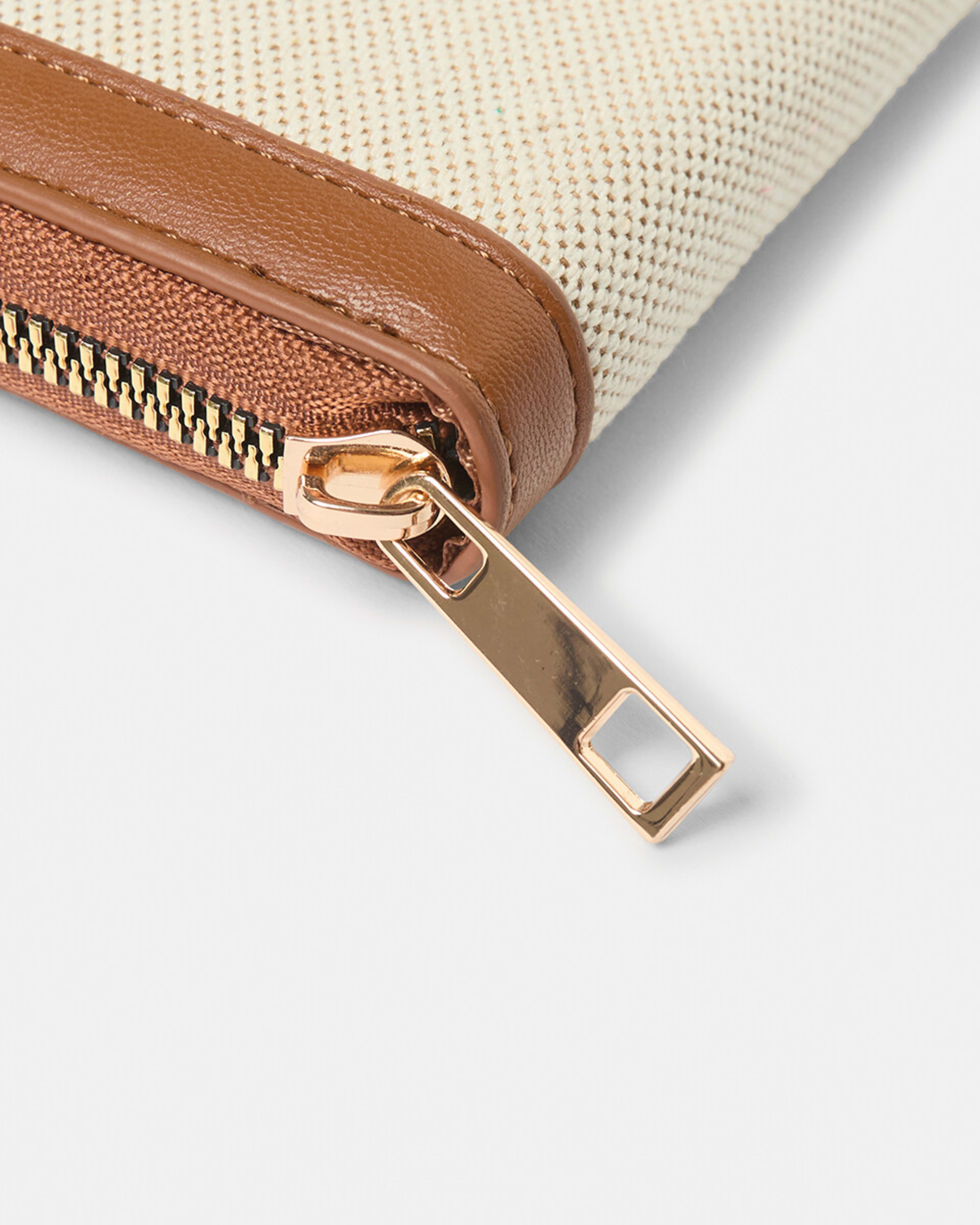 4 Contrast Large Purse Natural, 4 of 5