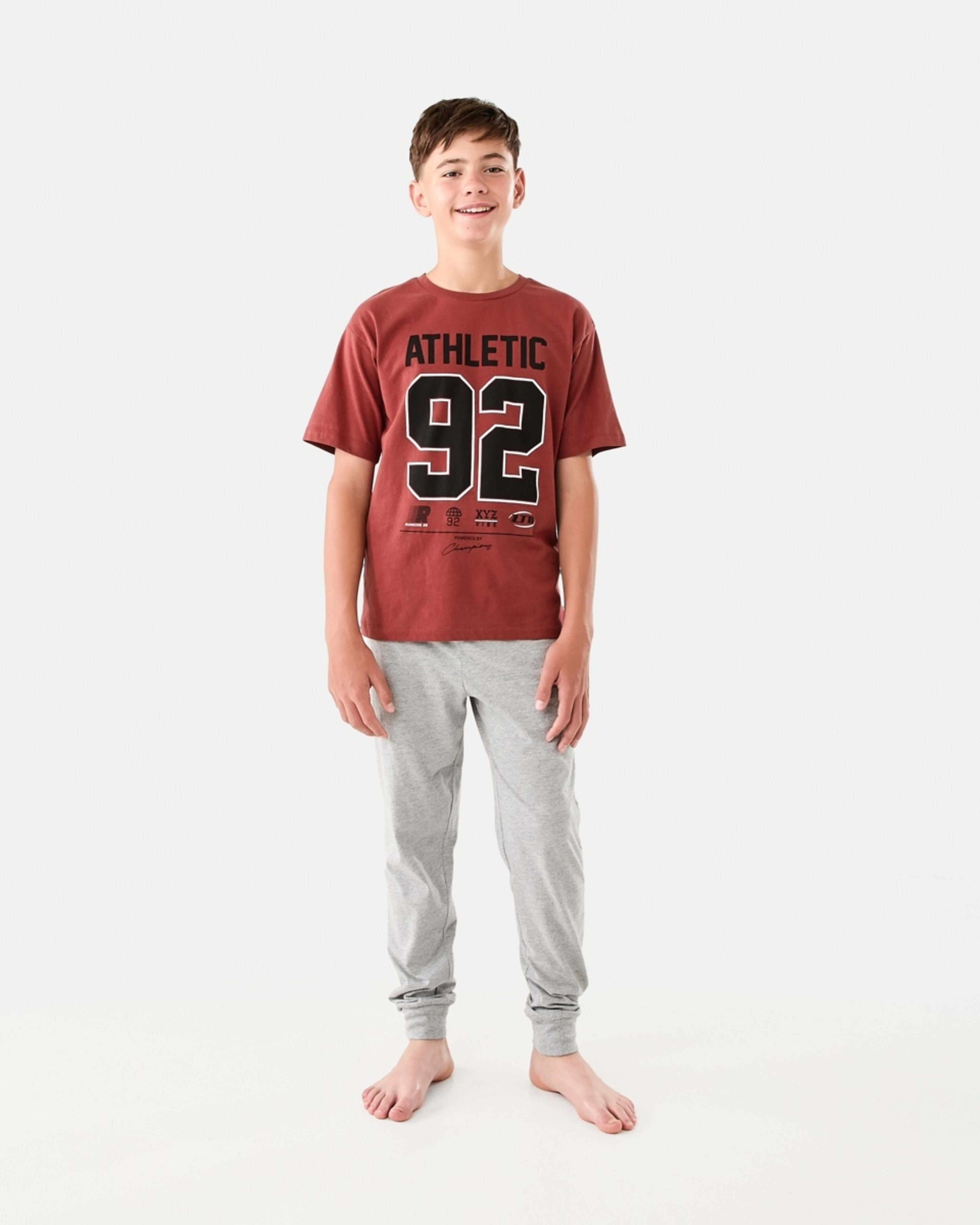 1 Short Sleeve Top and Long Pants Pyjama Set Red Athltc, 1 of 8