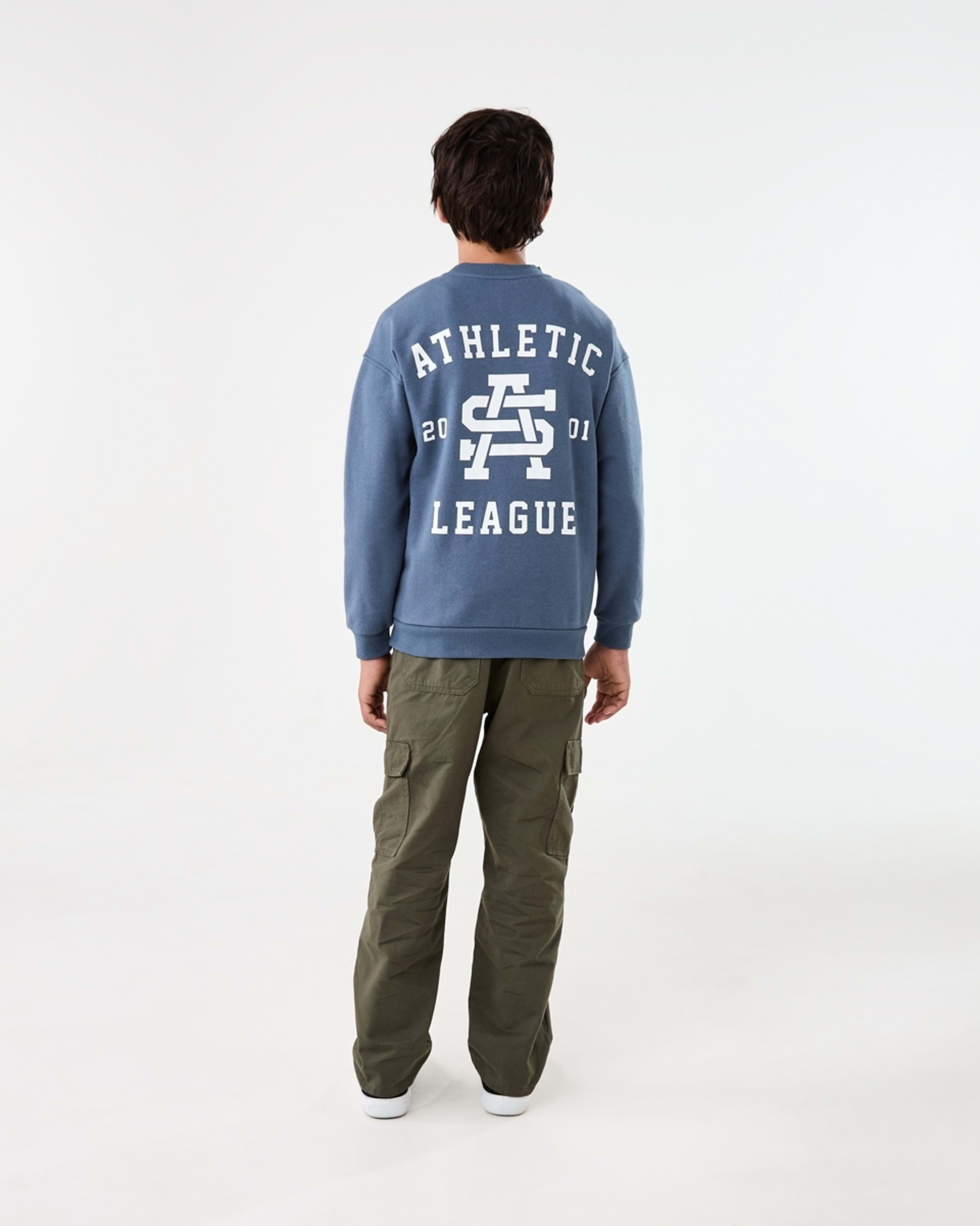 7 Oversized Graphic Crew Neck Sweatshirt Blu Athlet, 7 of 9