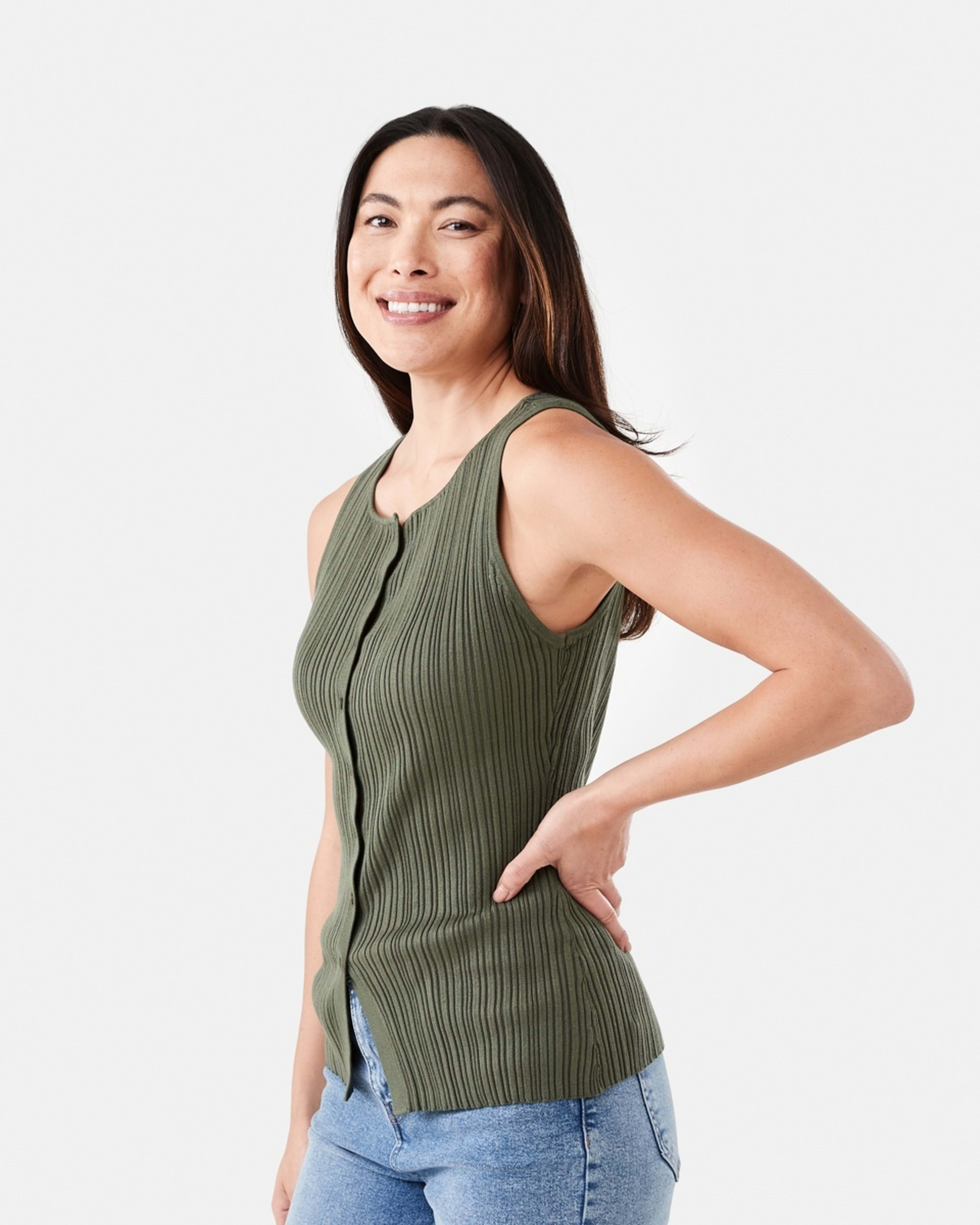 2 Sleeveless Boat Neck Vest Grn Olive, 2 of 6
