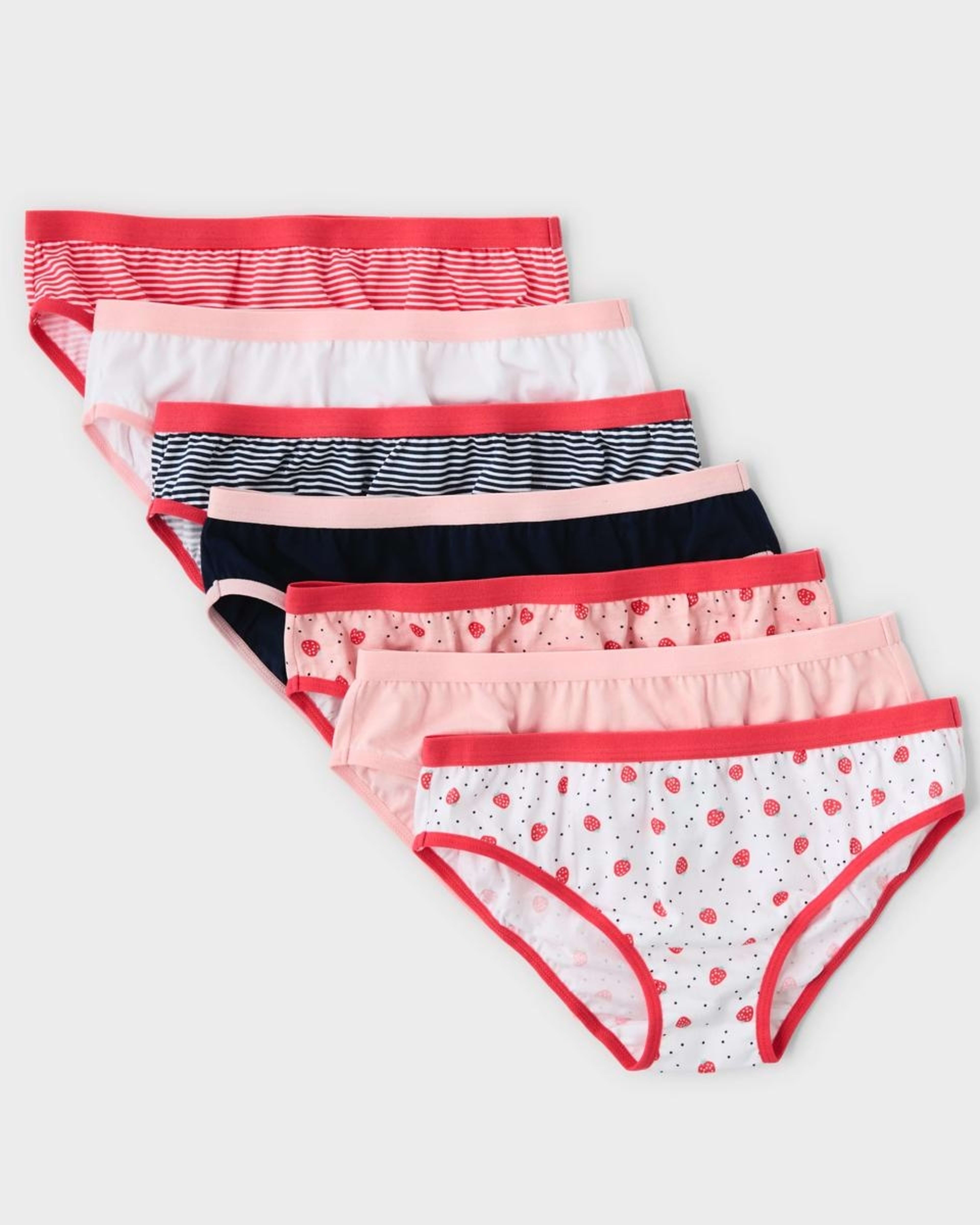 1 7 Pack Print Briefs STRAWBERRIES