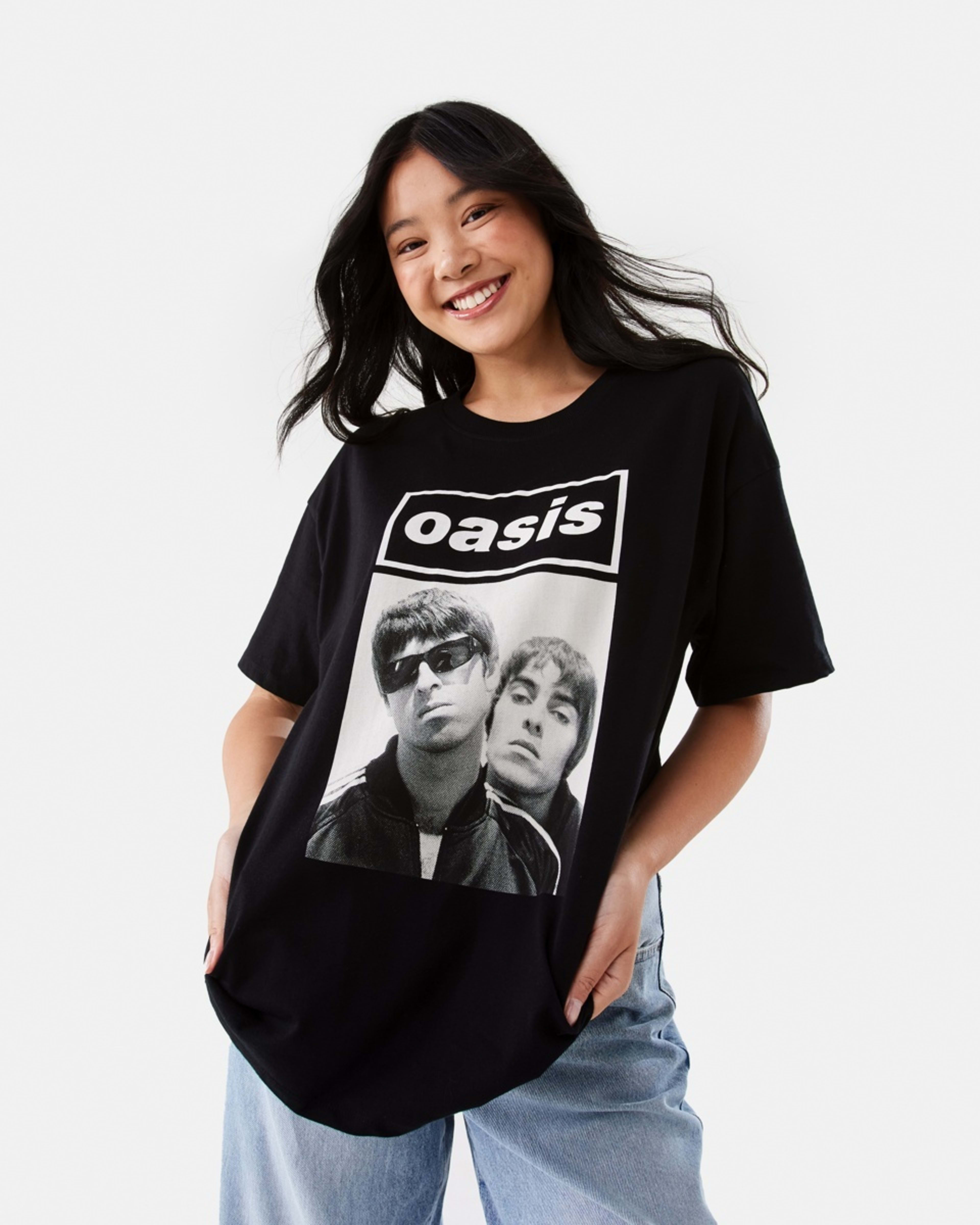 1 Oasis License Short Sleeve T-shirt OASIS BLACK, 1 of 10