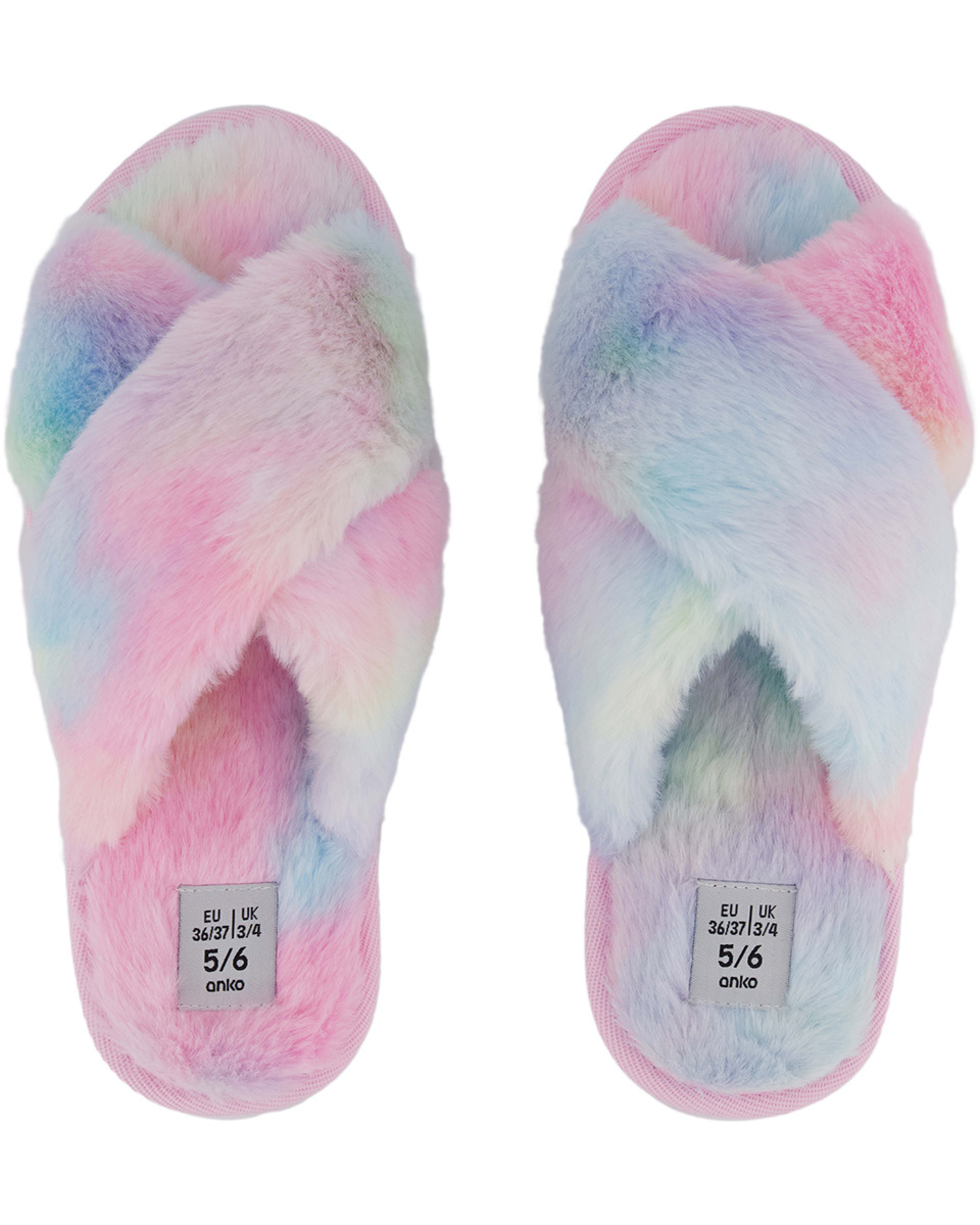 2 Crossover Furry Slippers Tiedye, 2 of 3