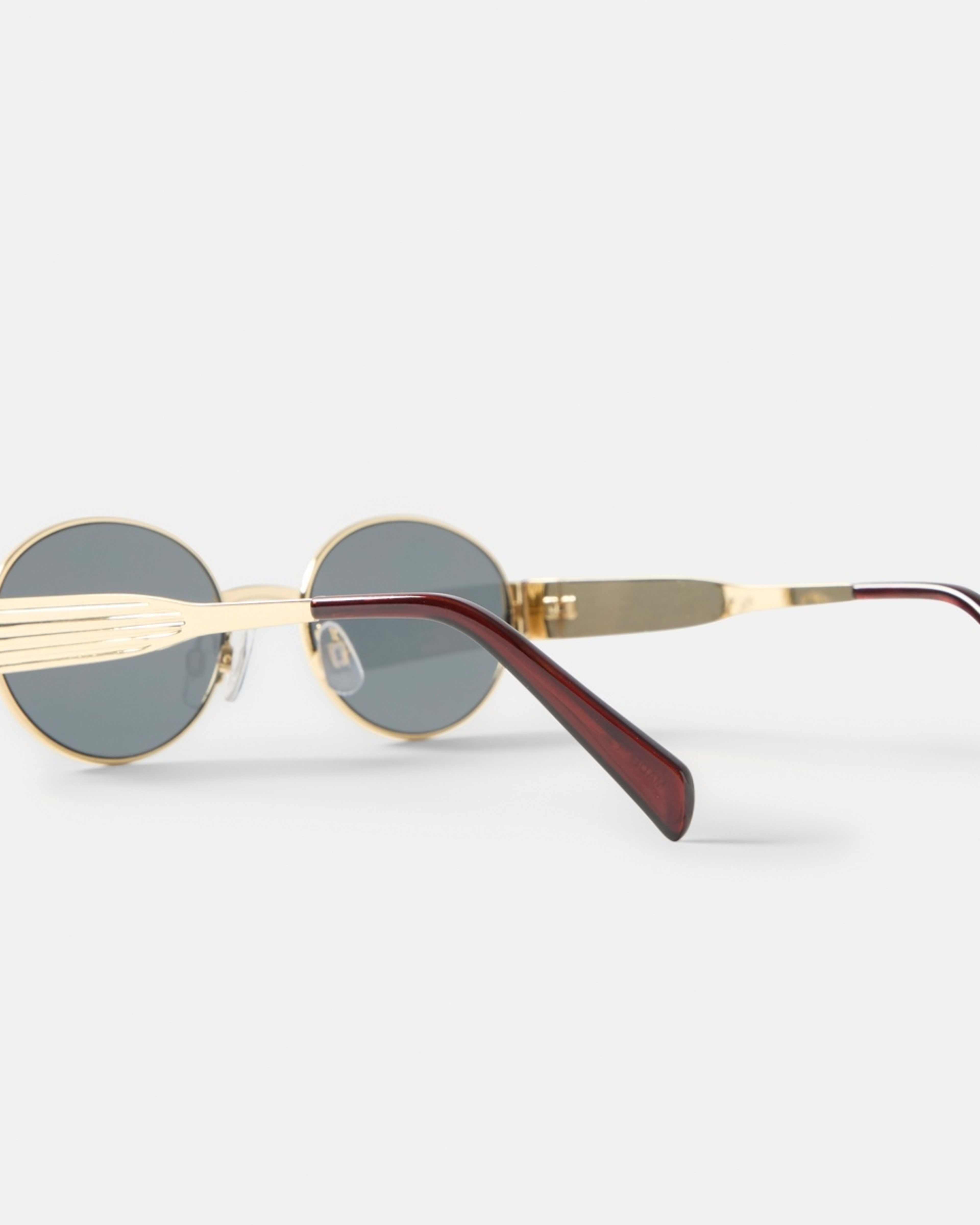 4 Oval Metal Sunglasses Gold, 4 of 6