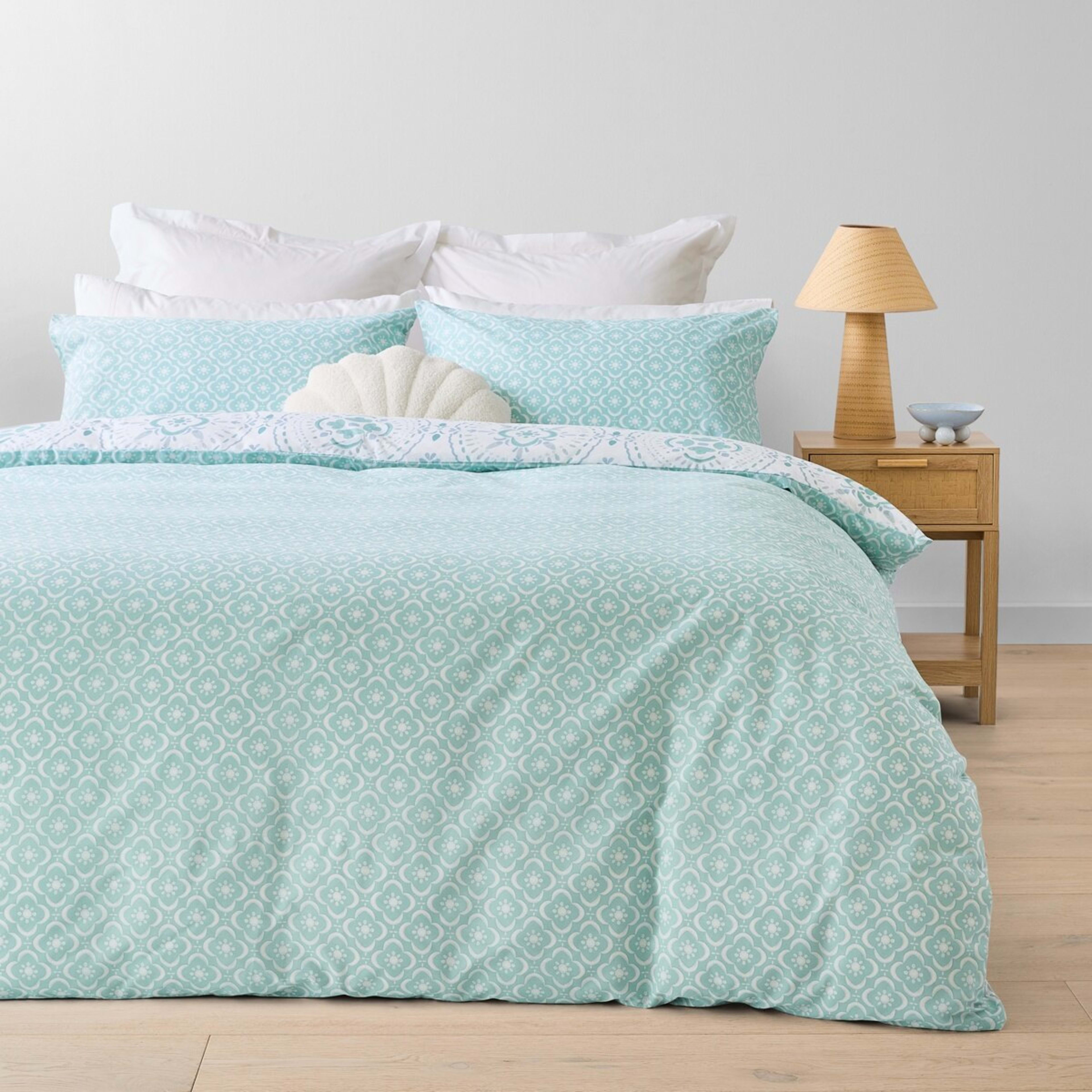 2 Capri Cotton Rich Reversible Quilt Cover Set - King Bed, 2 of 7
