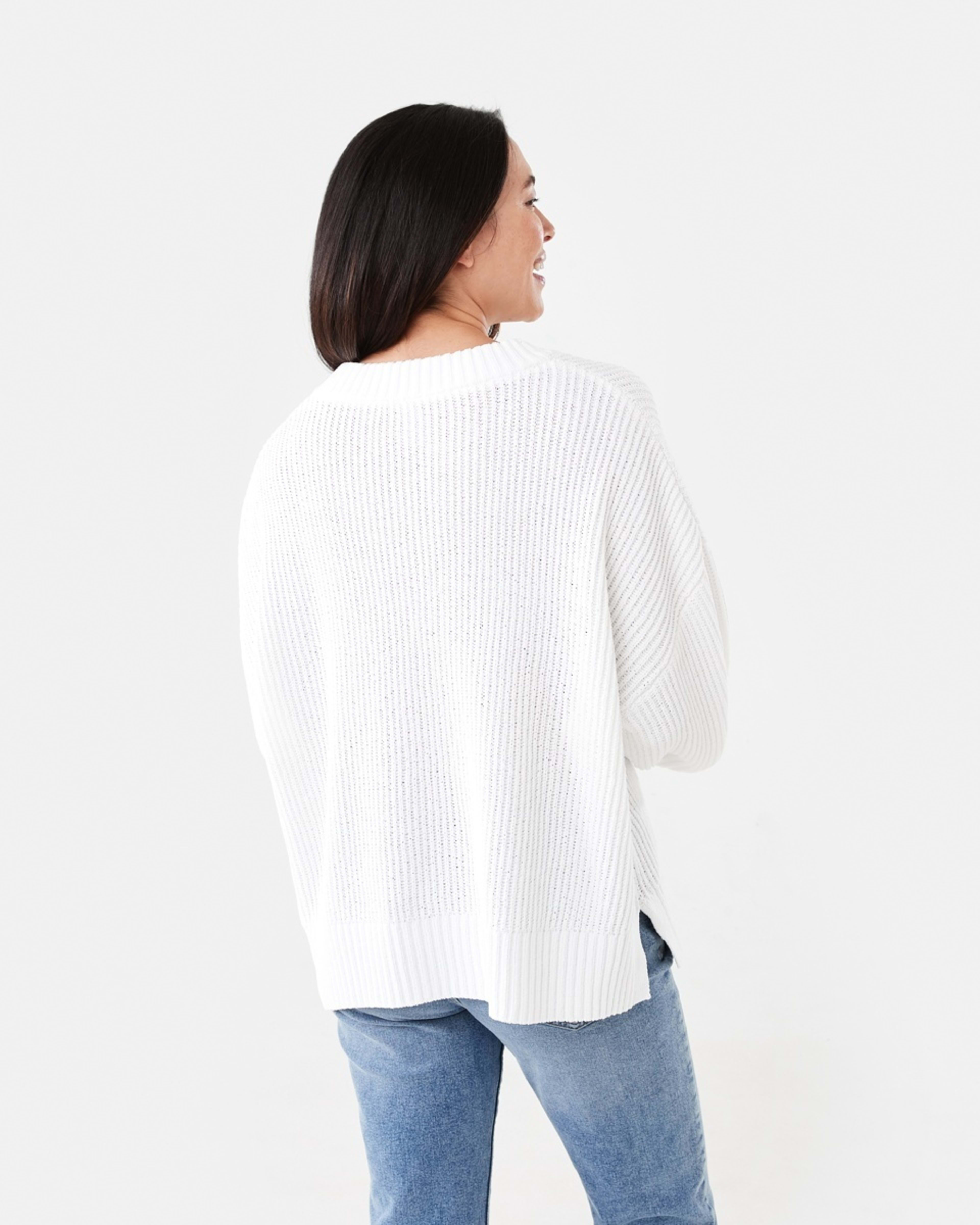 3 Chenille V-Neck Jumper WHITE, 3 of 5