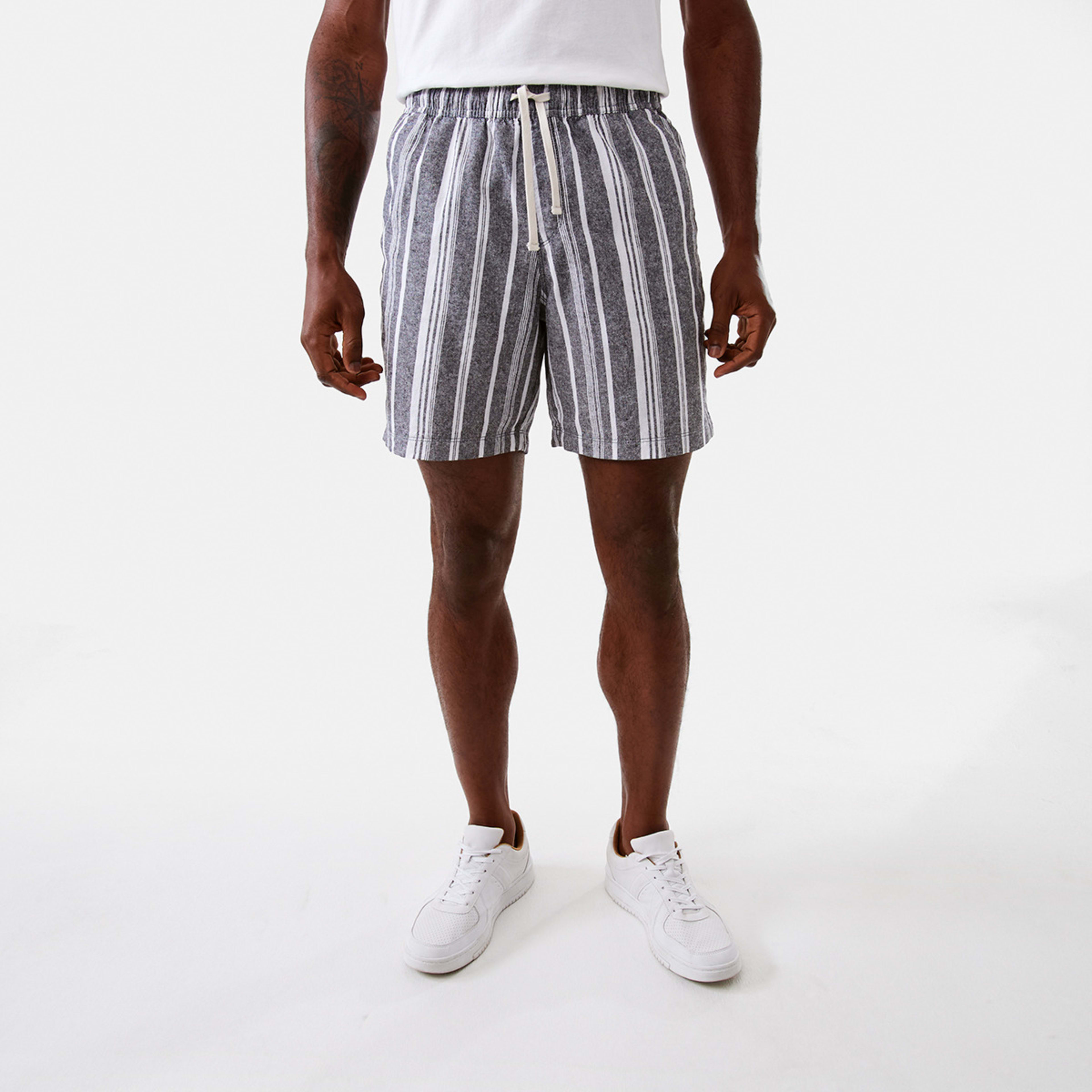 7 Linen Blend Volley Shorts Blk Stripe, 7 of 7