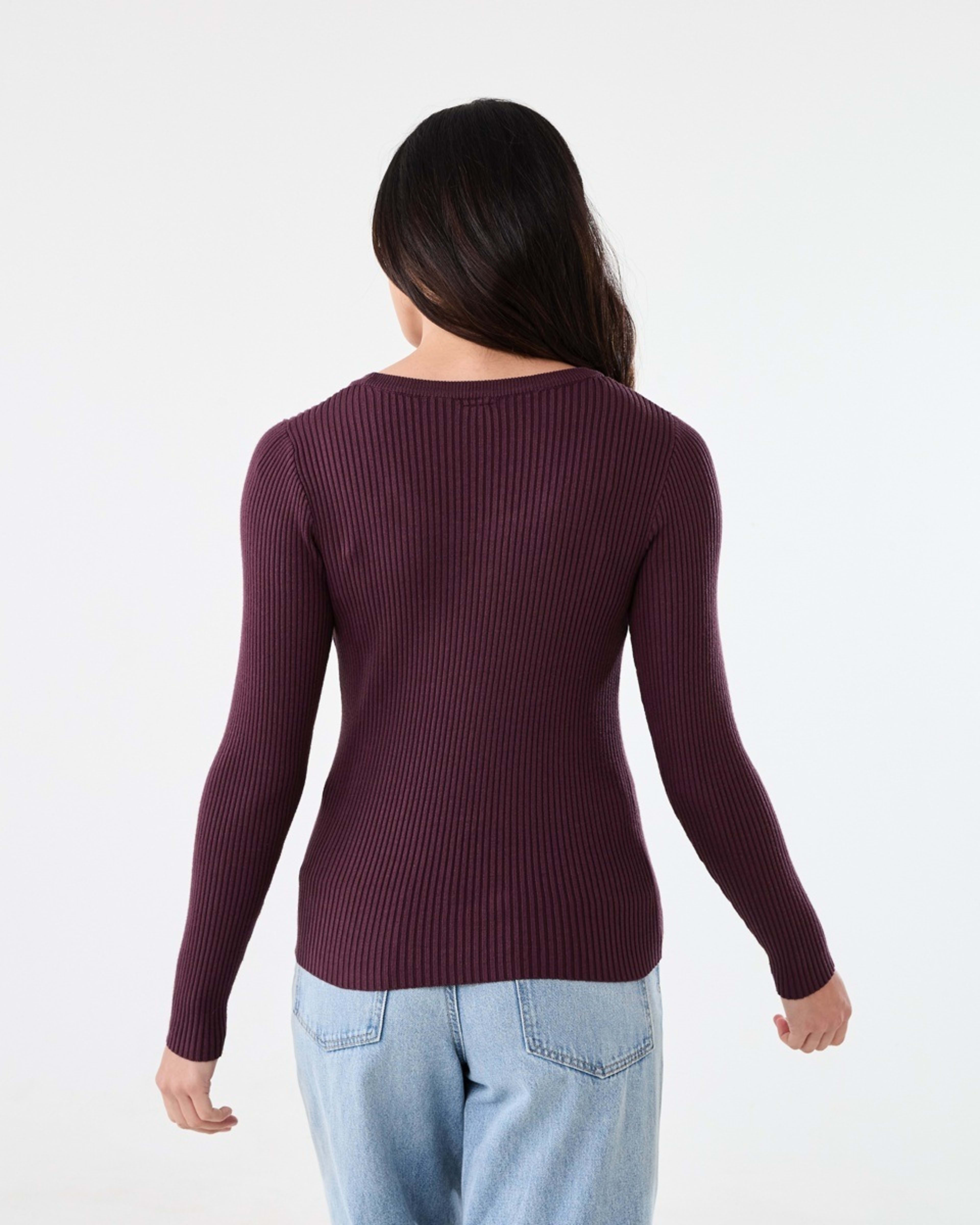3 Long Sleeve Scoop Neck Top Mulberry, 3 of 5