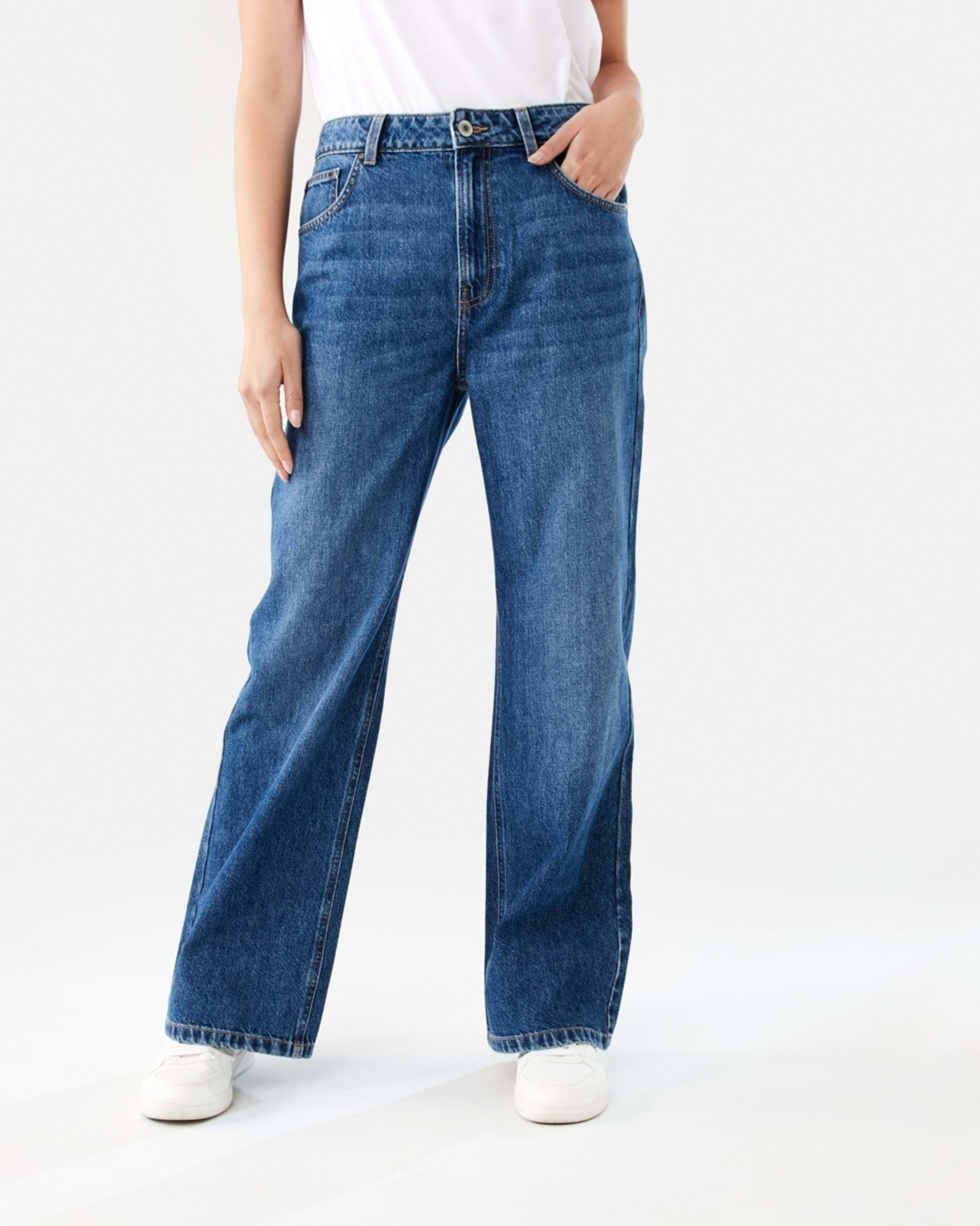1 Straight Leg Jeans DARK WASH
