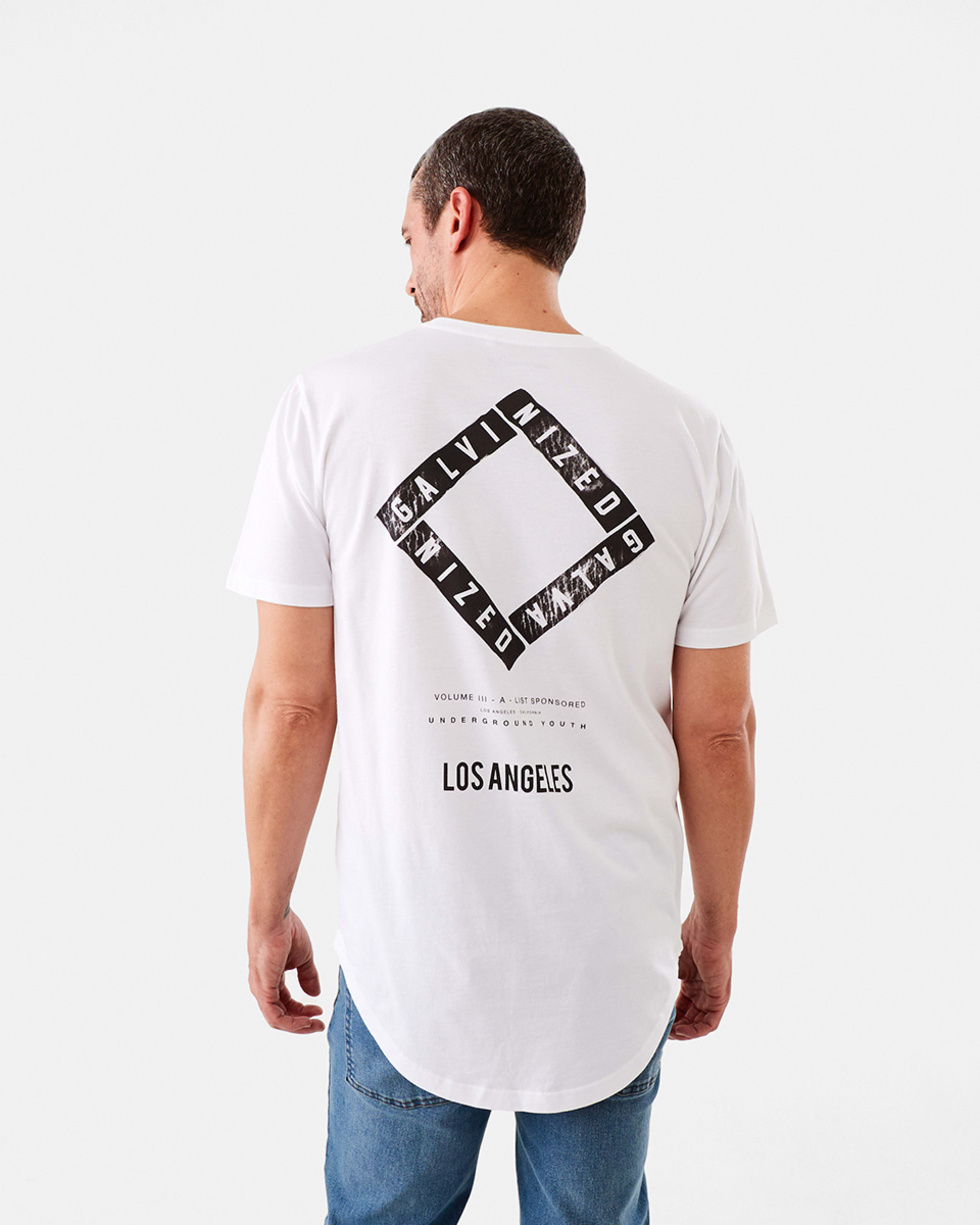 3 Curved Hem Graphic T-shirt White, 3 of 6