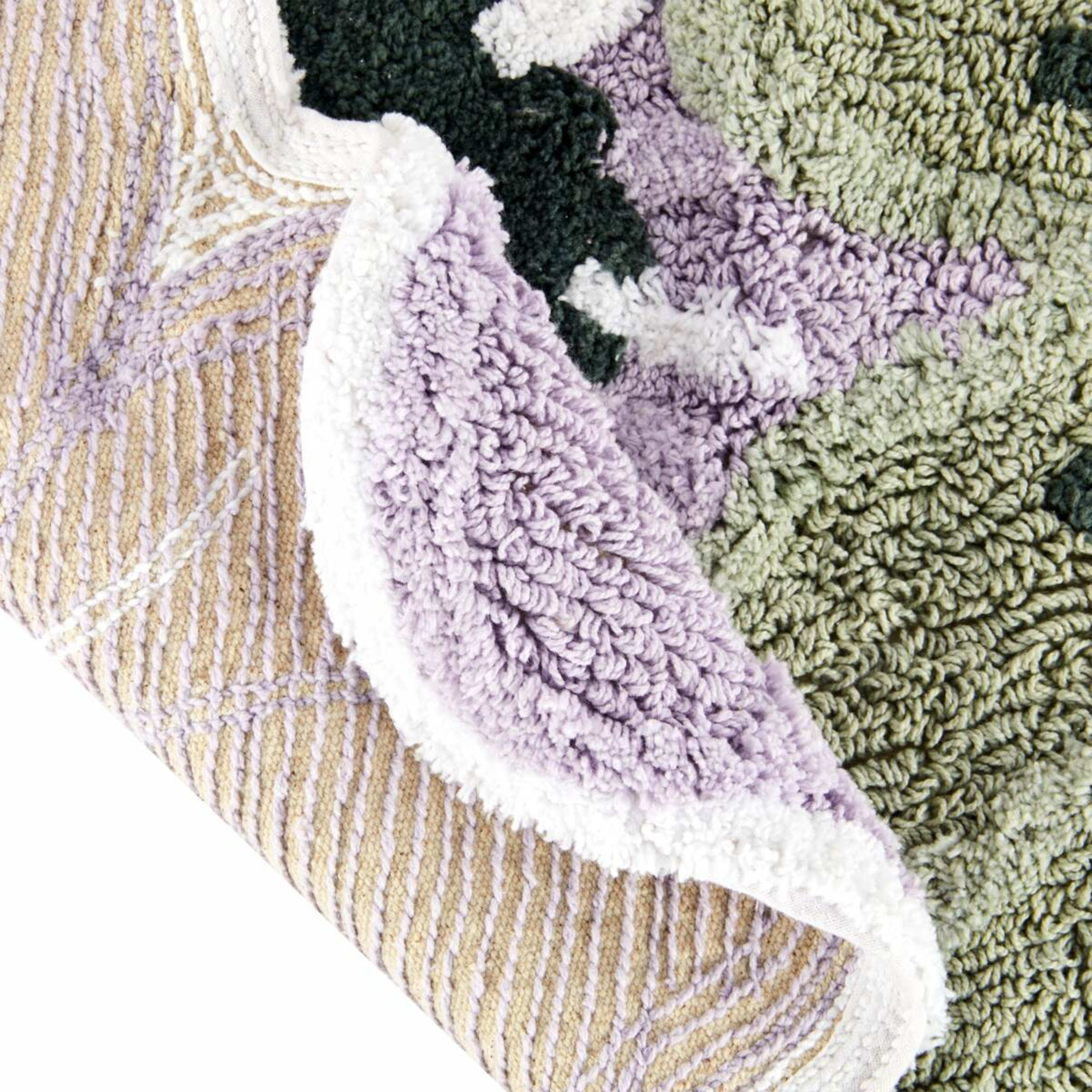 2 Two Flower Bath Mat, 2 of 5