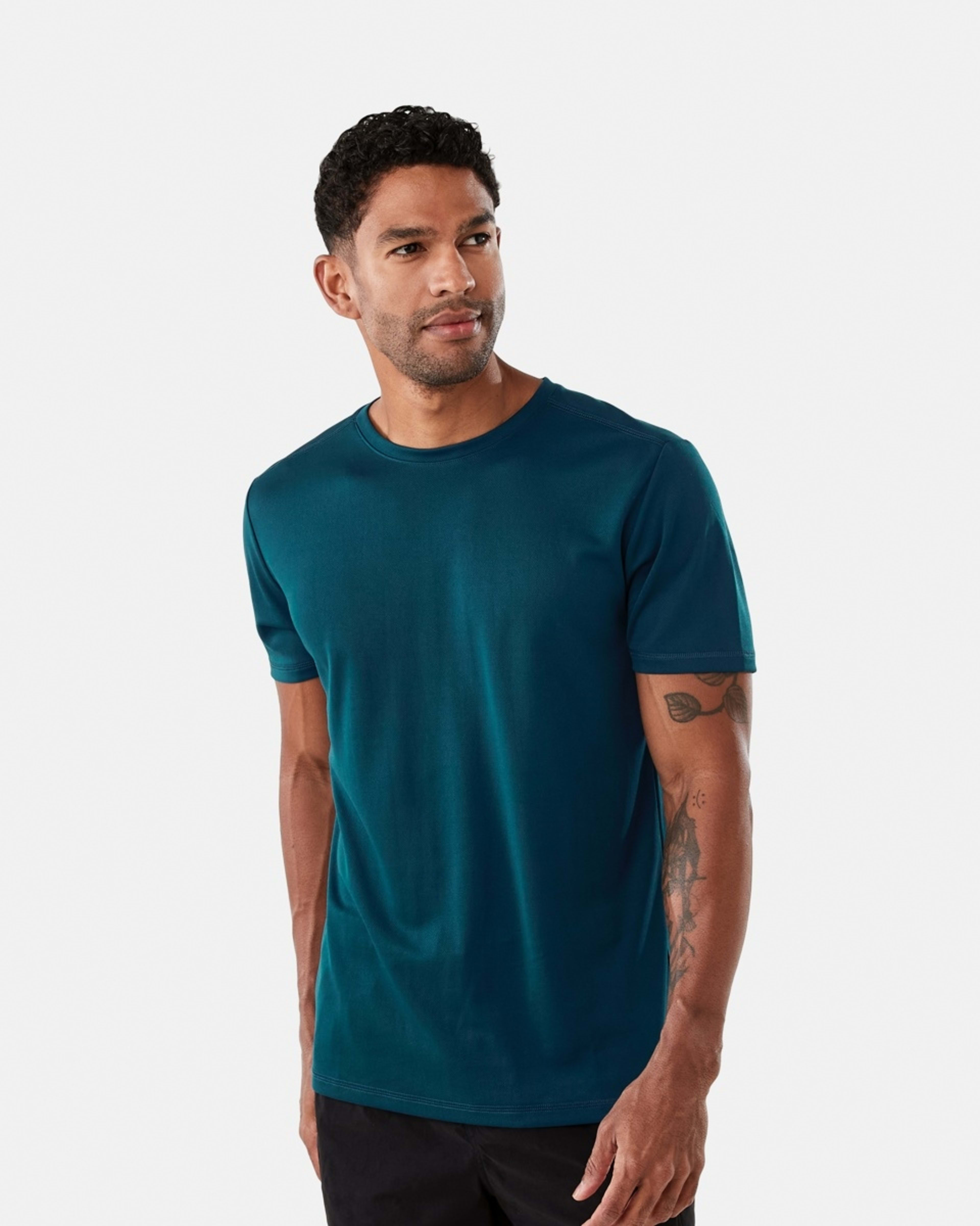 1 Active Mesh T-shirt Blu Ink, 1 of 5