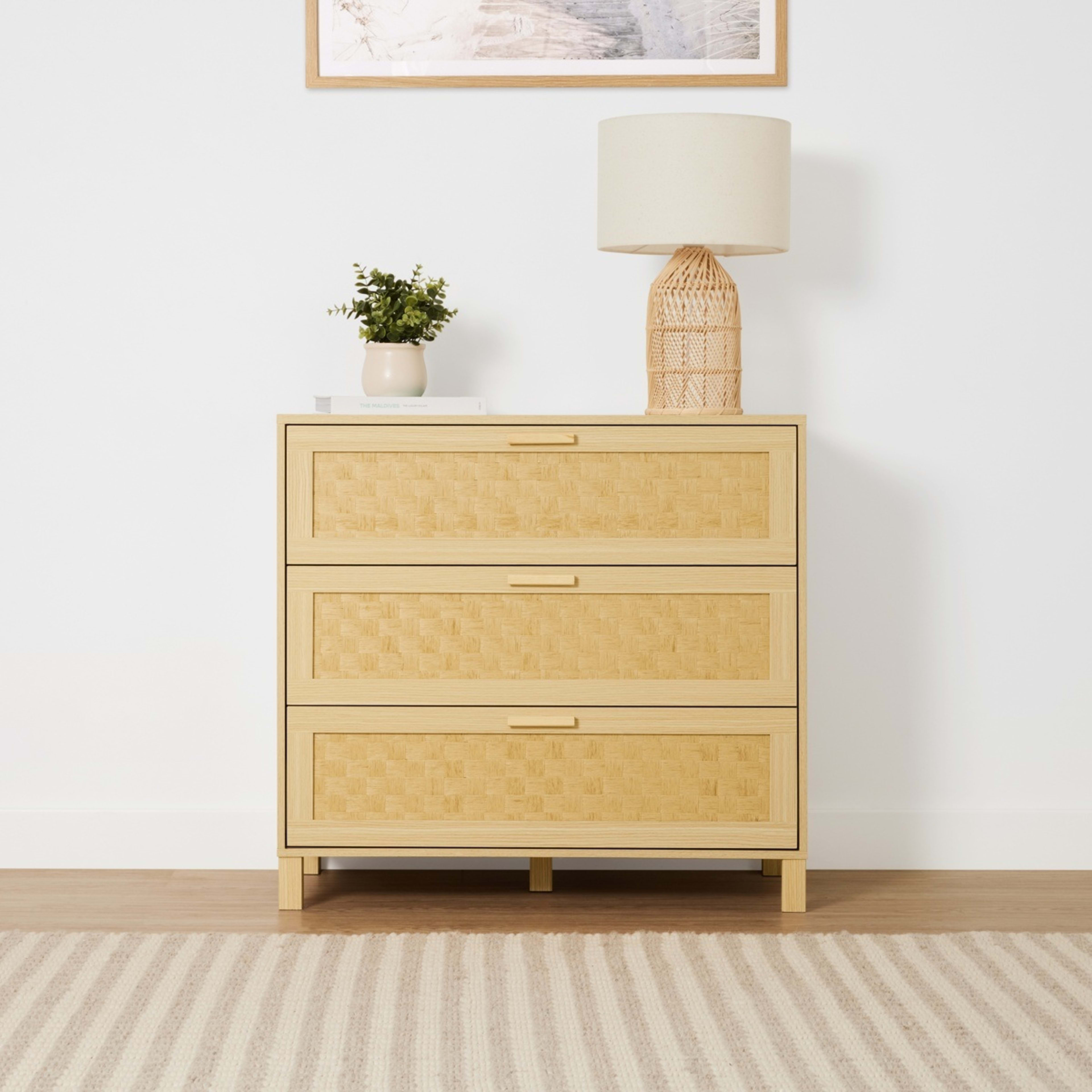 1 Addison Chest of Drawers