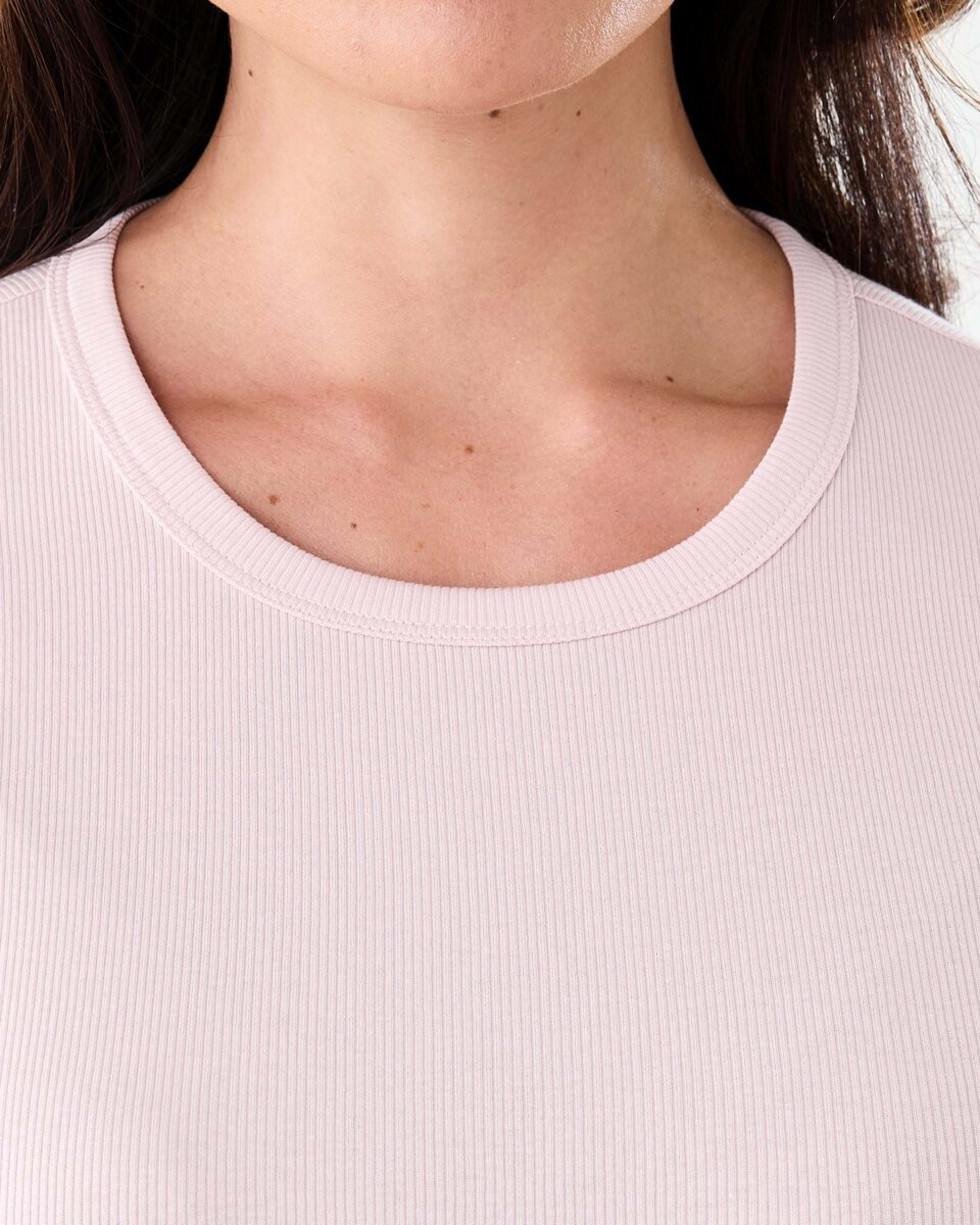5 Short Sleeve Rib Crew Neck T-shirt SOFT BLOSSOM, 5 of 5