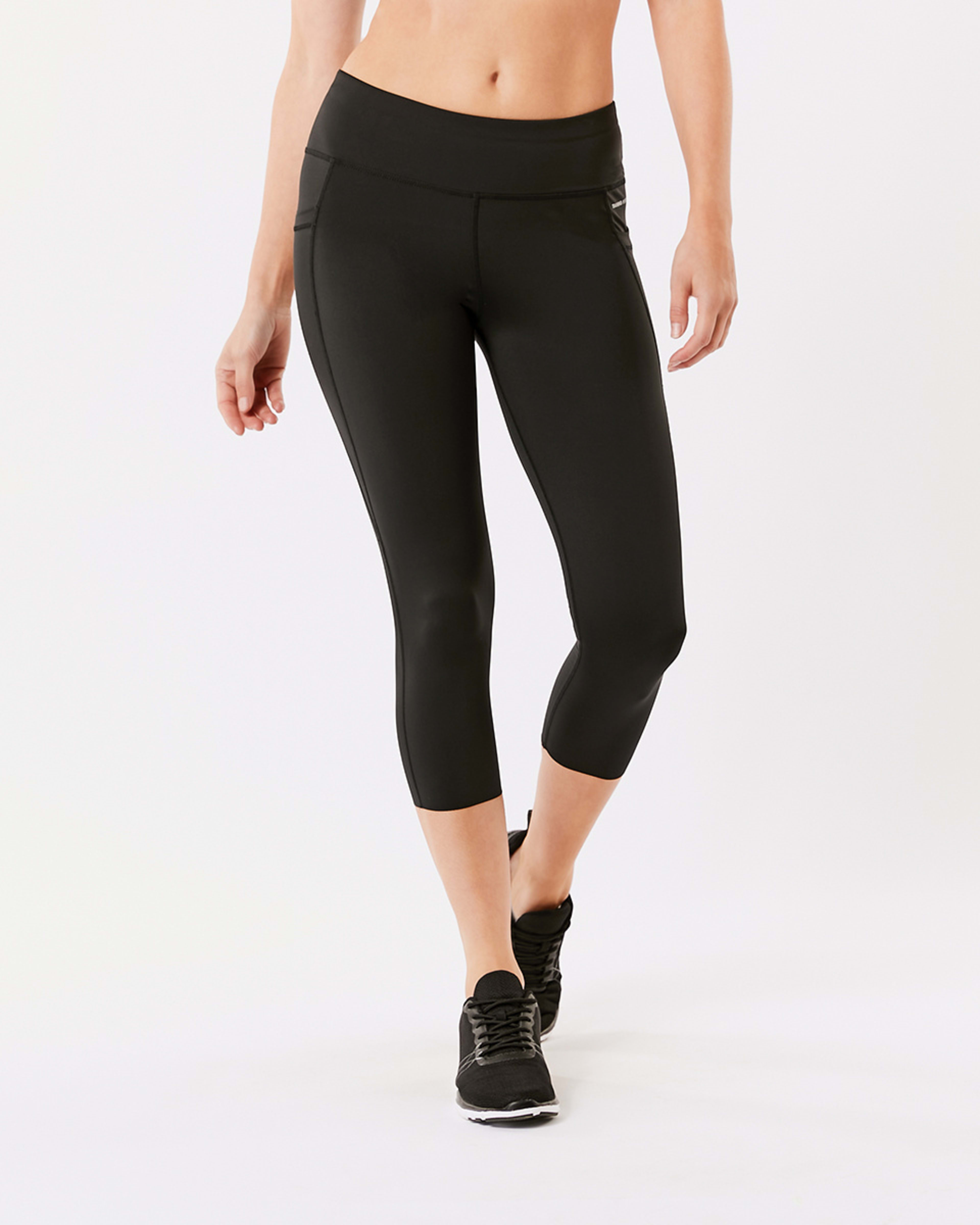 1 Active Womens Crop Training Leggings Black
