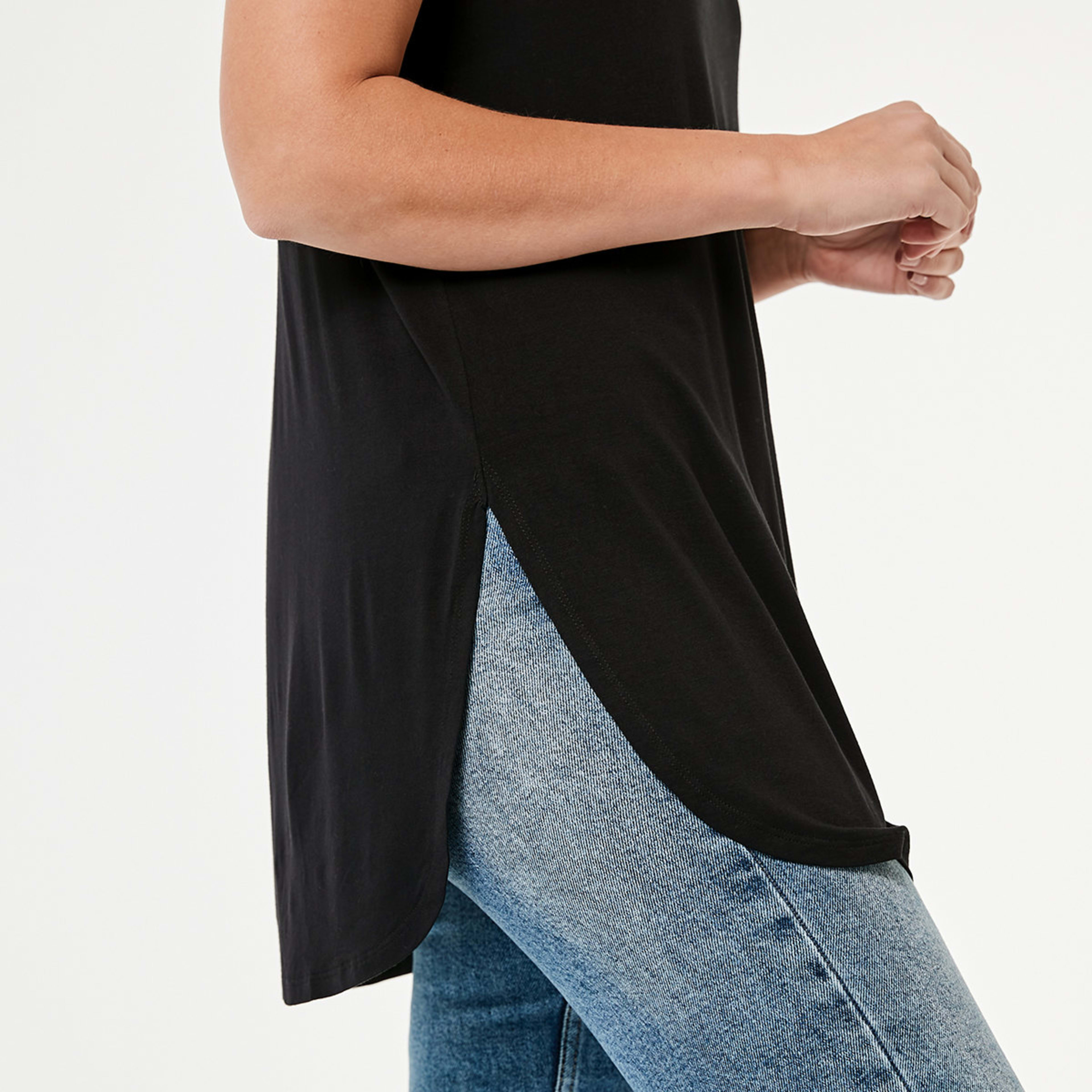 4 Short Sleeve Curved Hem Tunic Black, 4 of 5
