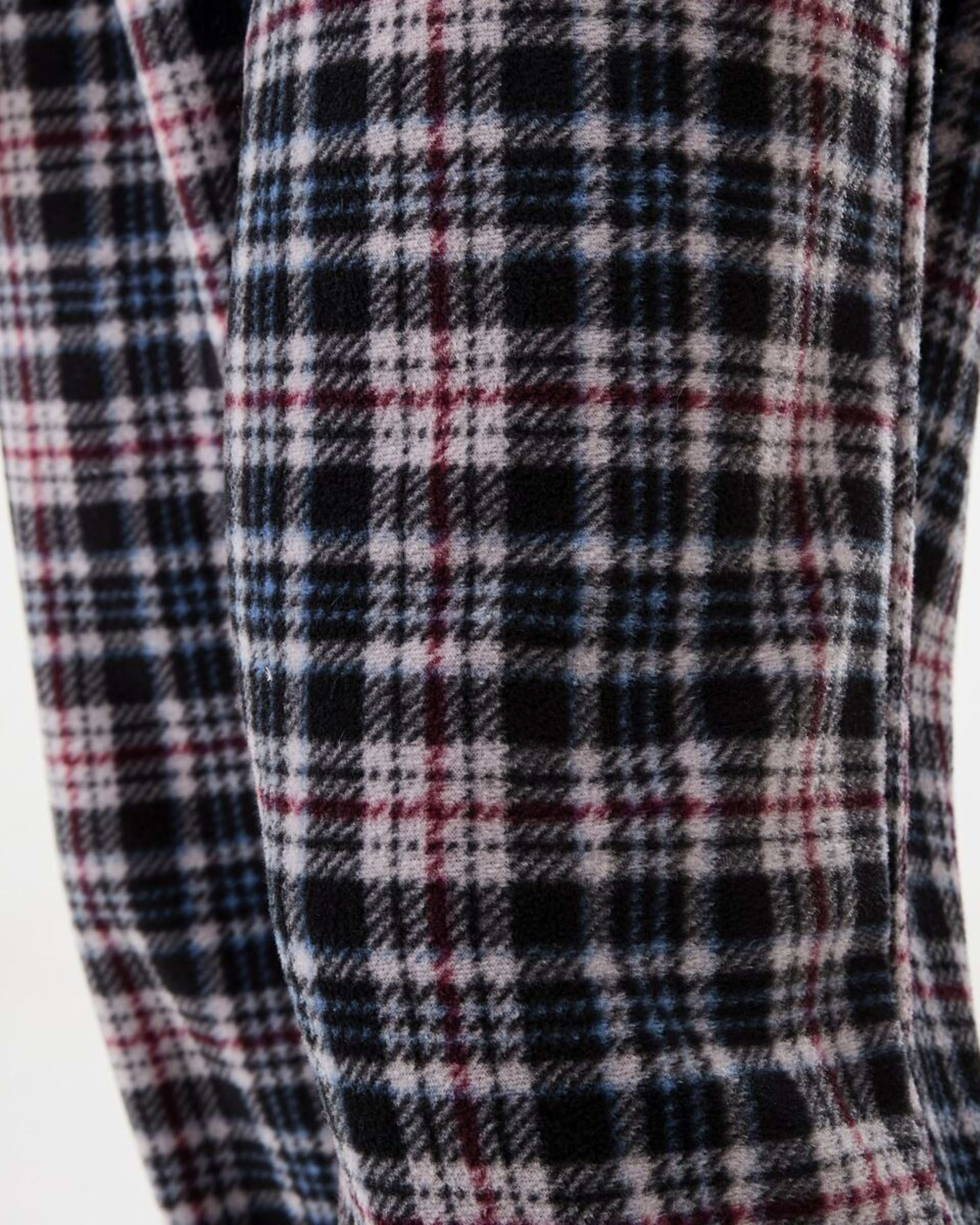 7 Long Sleeve Fleece Pyjama Set Hockeychk, 7 of 7