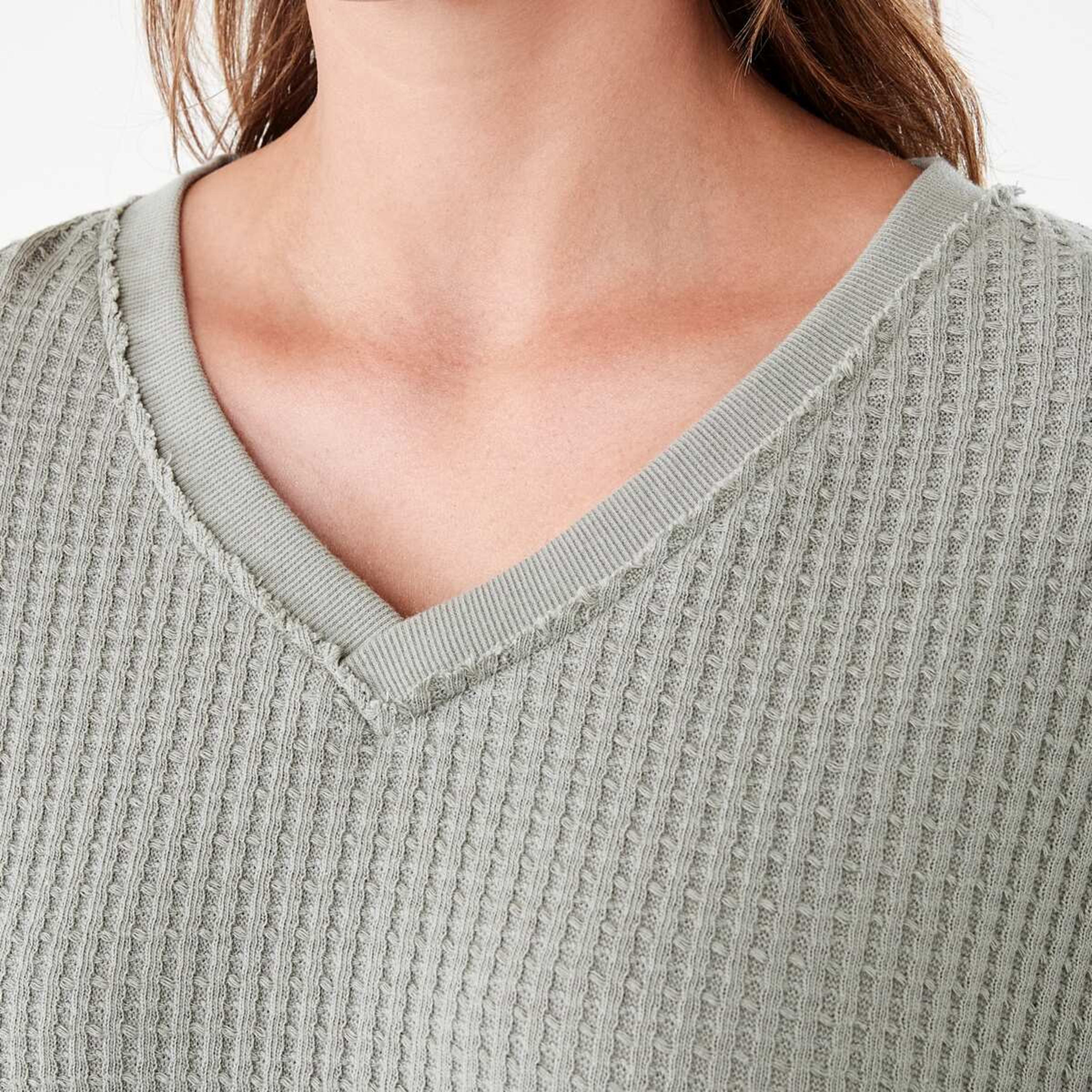 5 Long Sleeve Waffle V-Neck Top Soft Khaki, 5 of 6