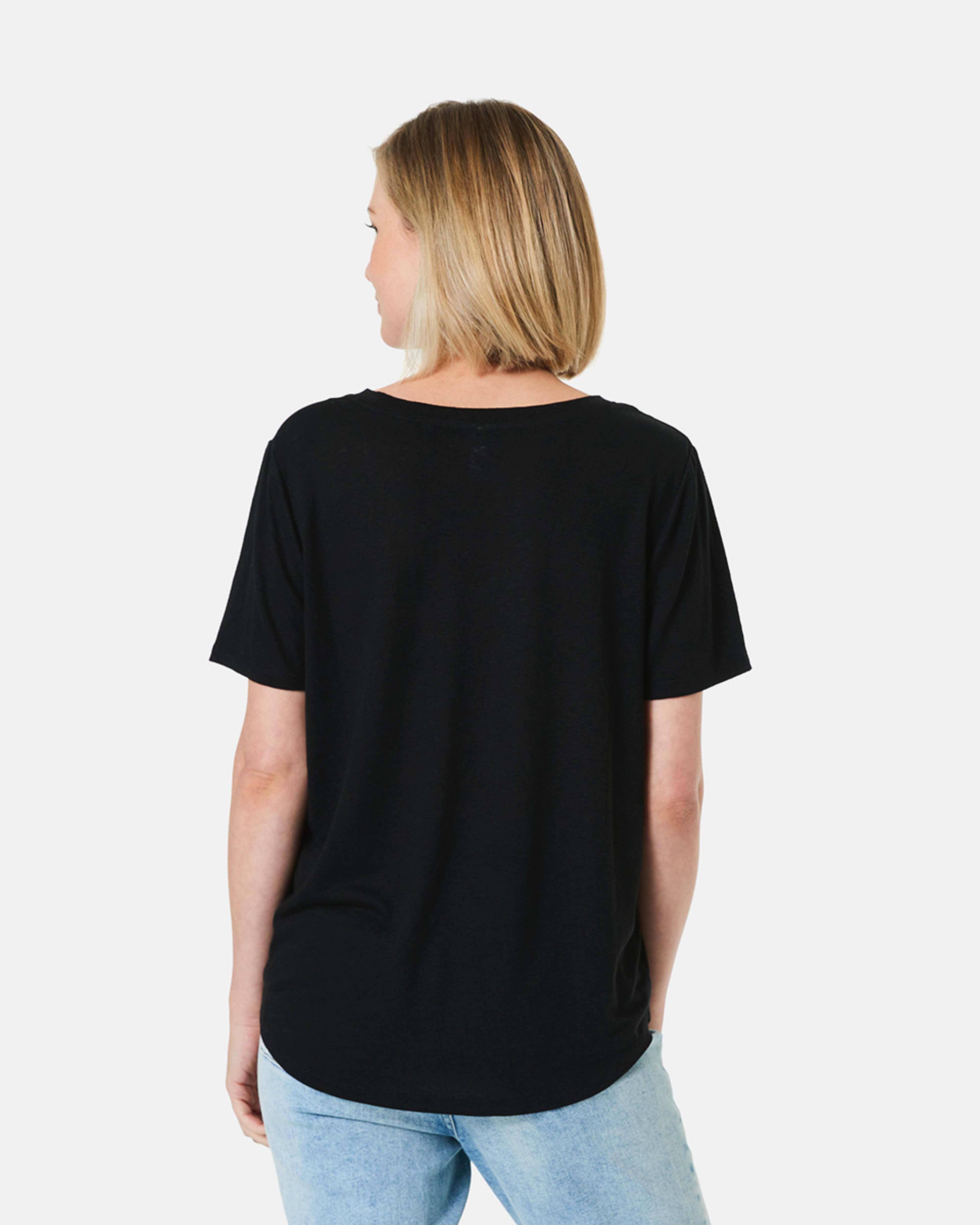 3 Linen Blend Short Sleeve V-Neck T-shirt Black, 3 of 5
