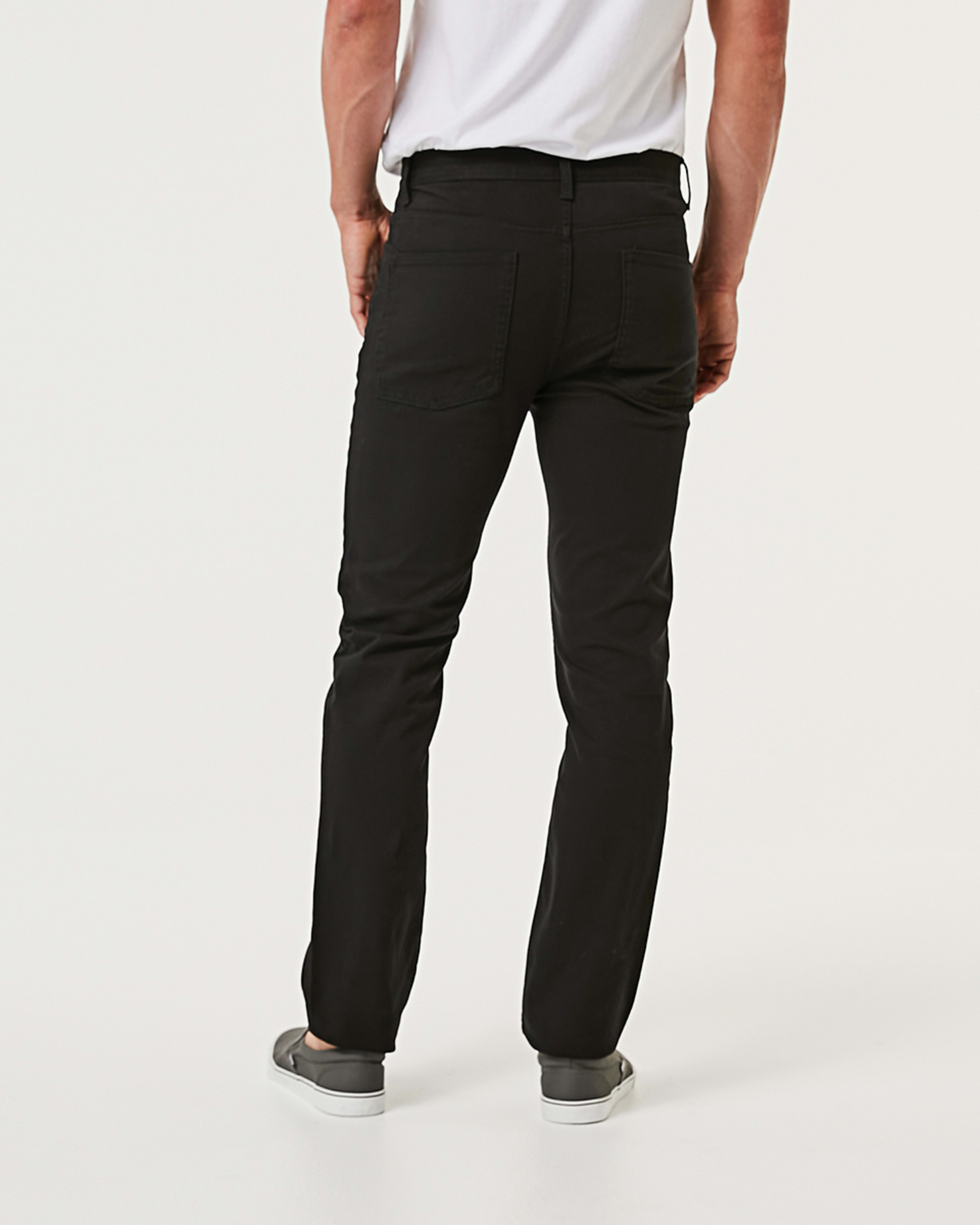 4 Straight Stretch Jeans SOLID BLACK, 4 of 5