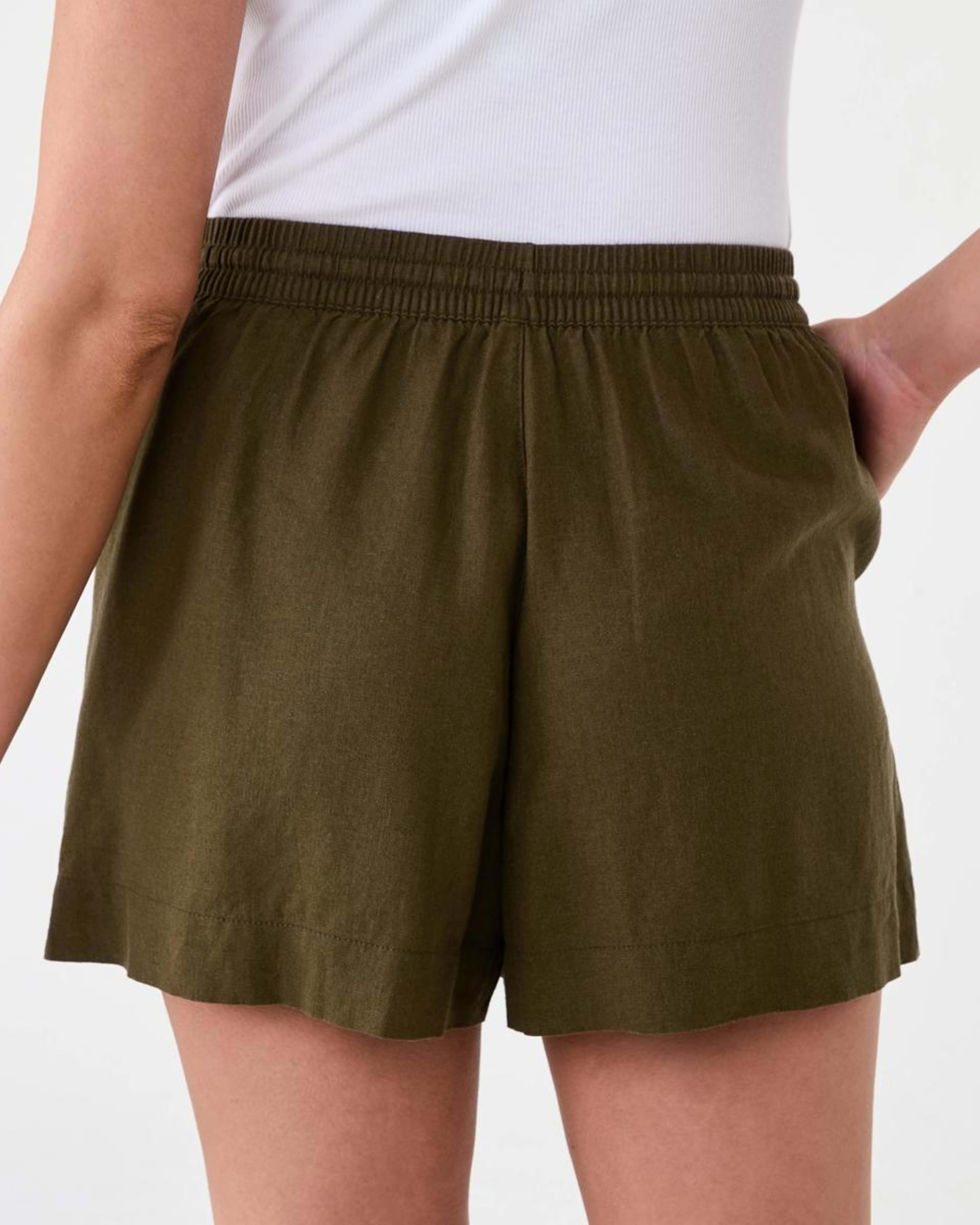 3 Linen Blend Patch Pocket Shorts Deep Olive, 3 of 6