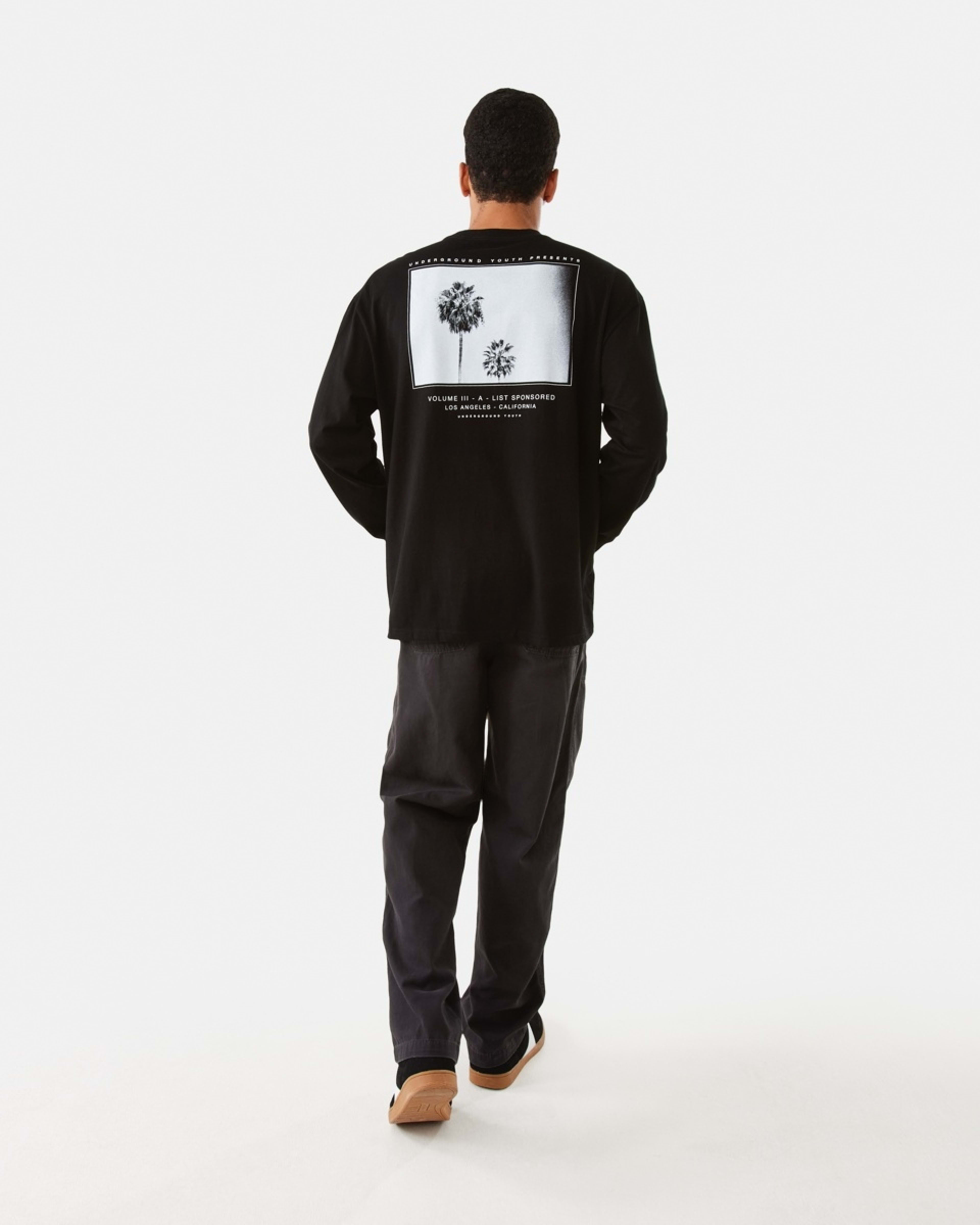 4 Long Sleeve Oversized Graphic T-shirt Black, 4 of 7