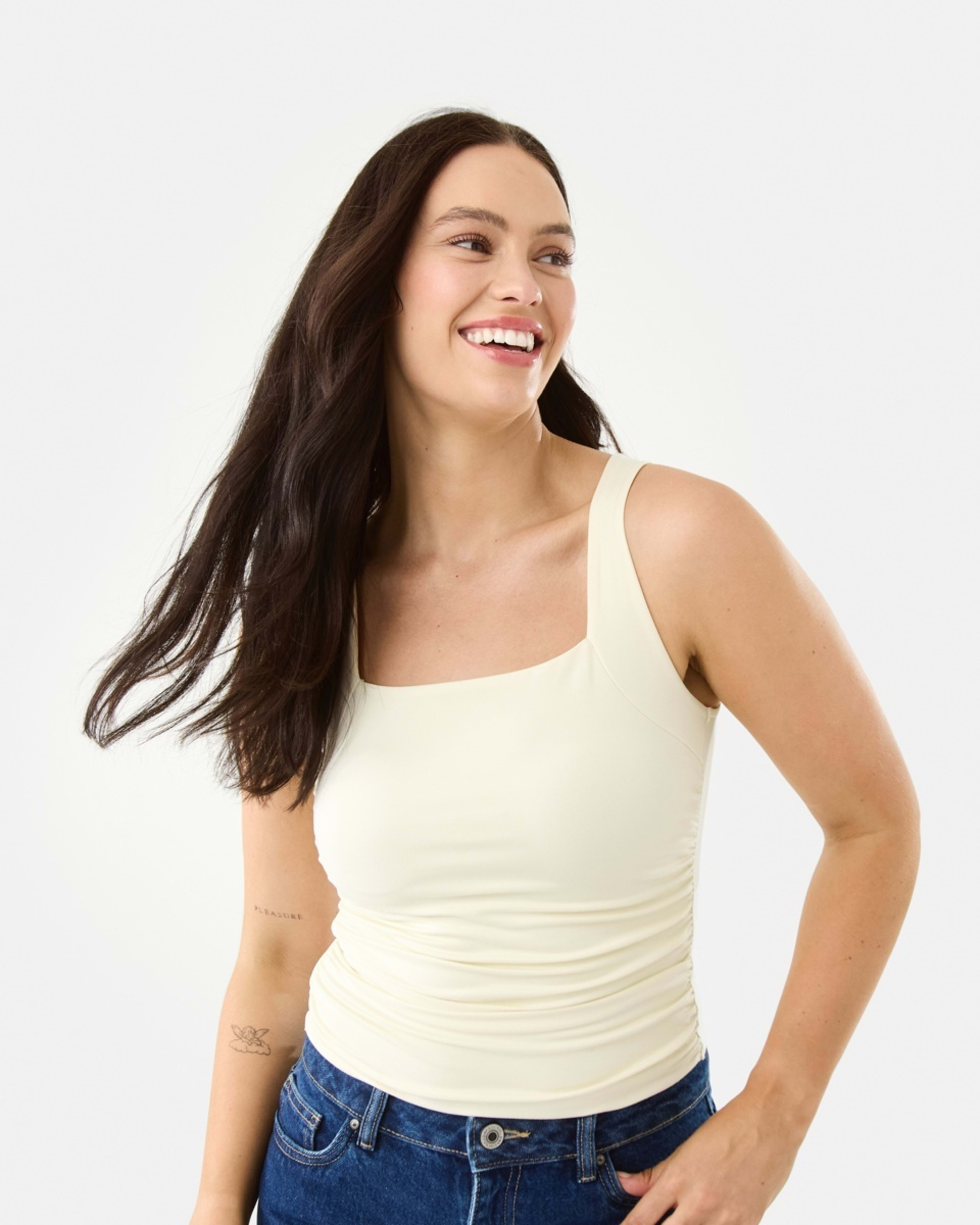 1 Sleeveless Luxe Straight Neck Top Glow Yellw
