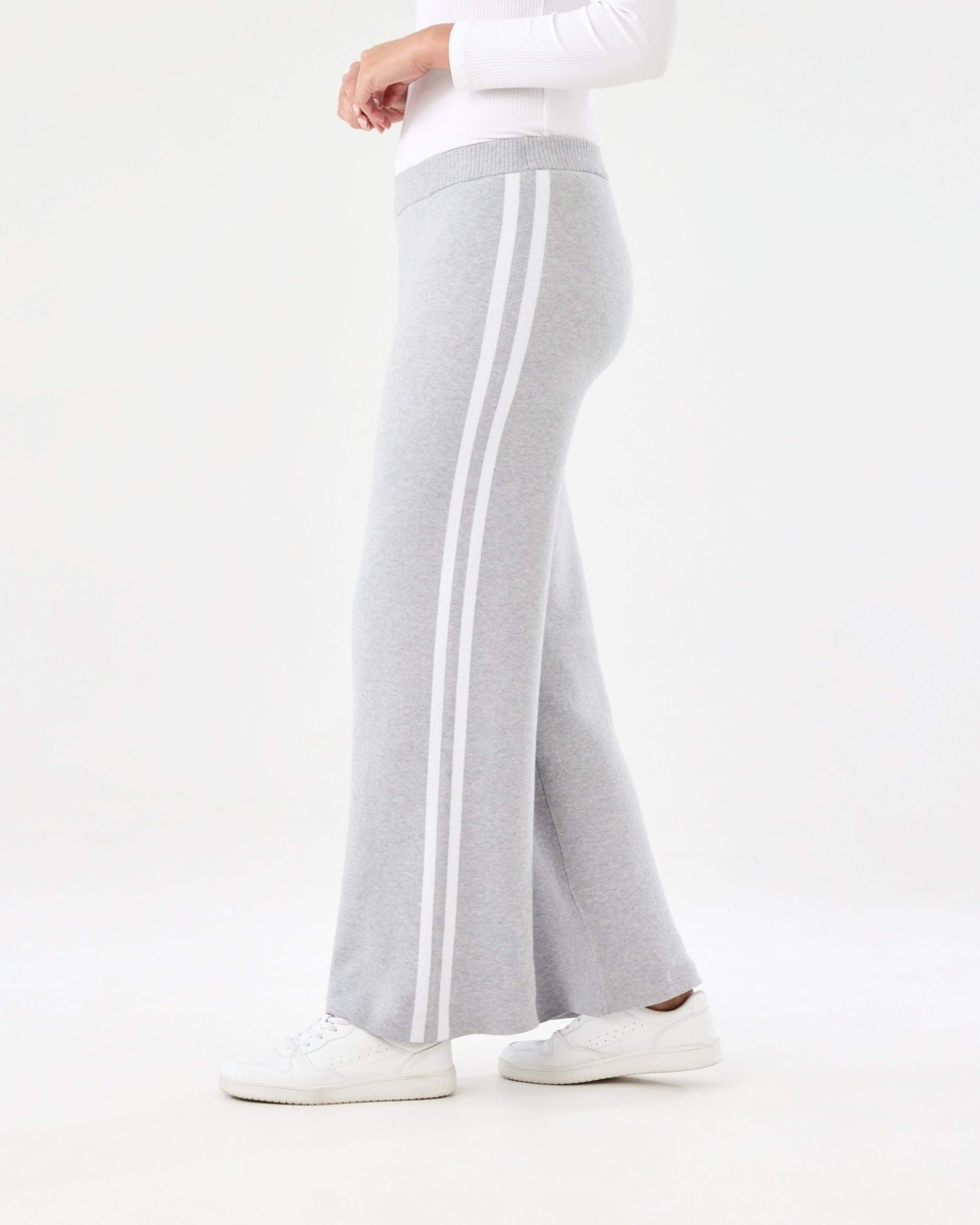 2 True Knit Side Stripe Pants Slvr Marle, 2 of 5
