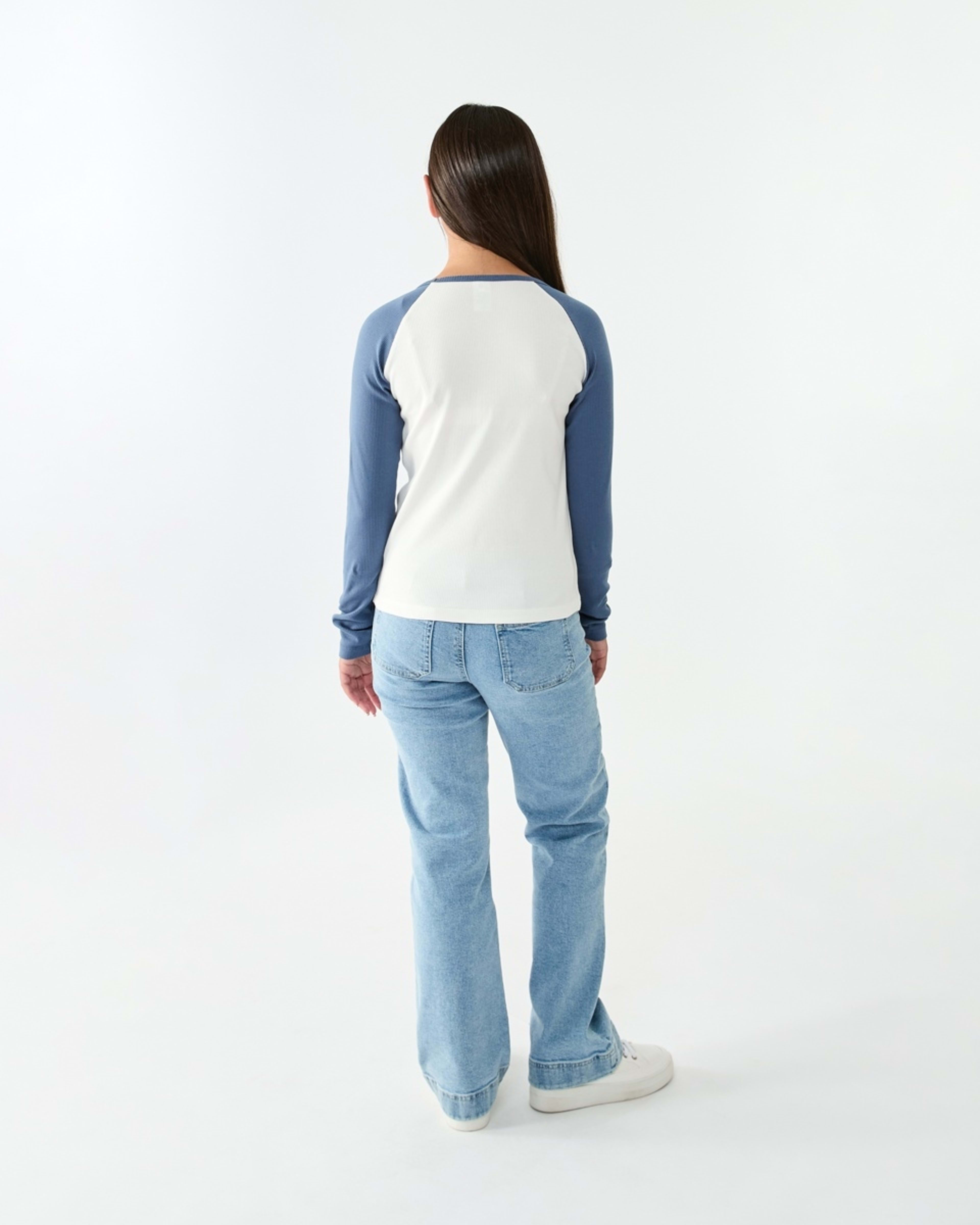 5 Long Sleeve Raglan T-shirt Anything Is Possible, 5 of 8