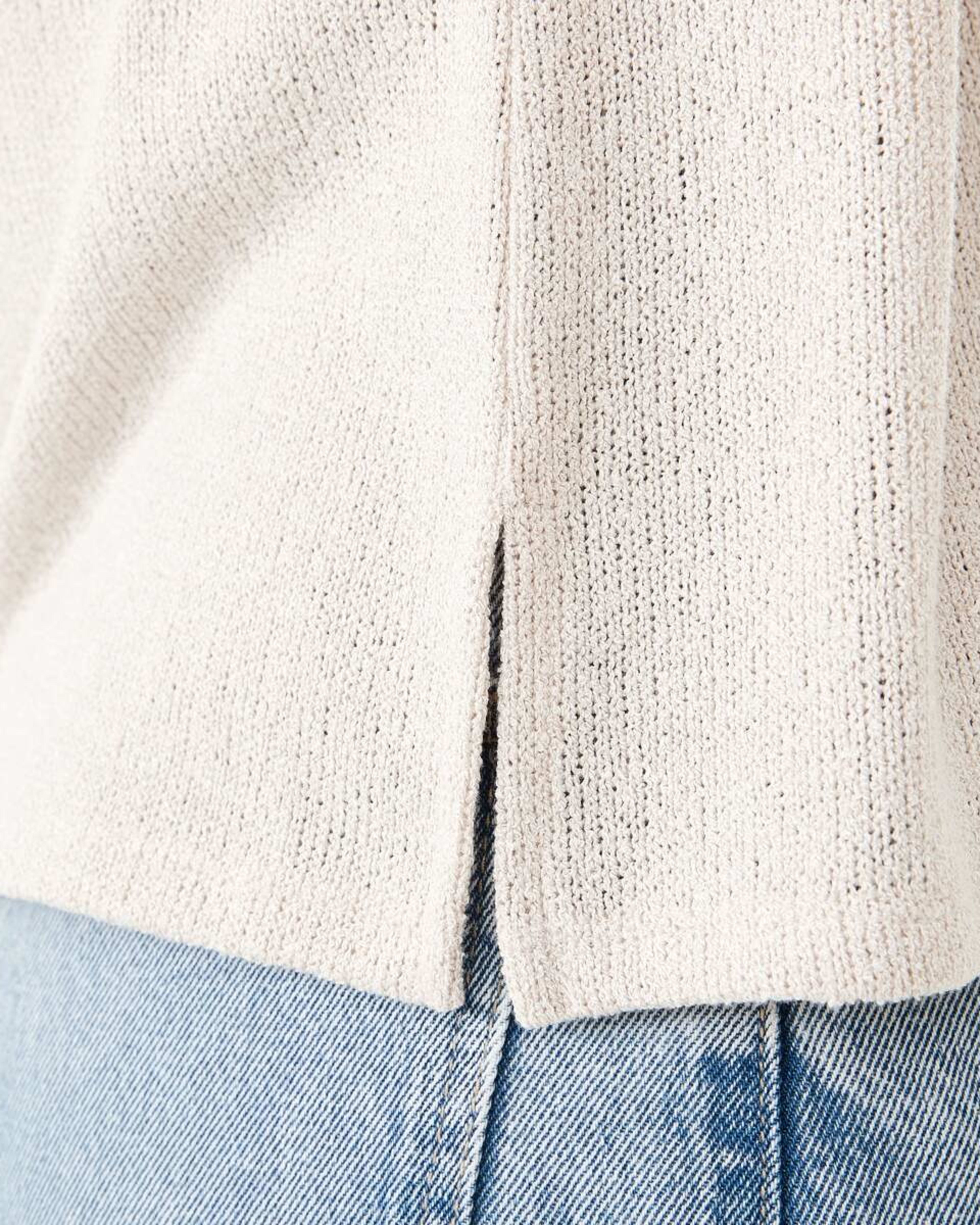 6 Short Sleeve Textured Extended Sleeve Top Nat Beige, 6 of 6