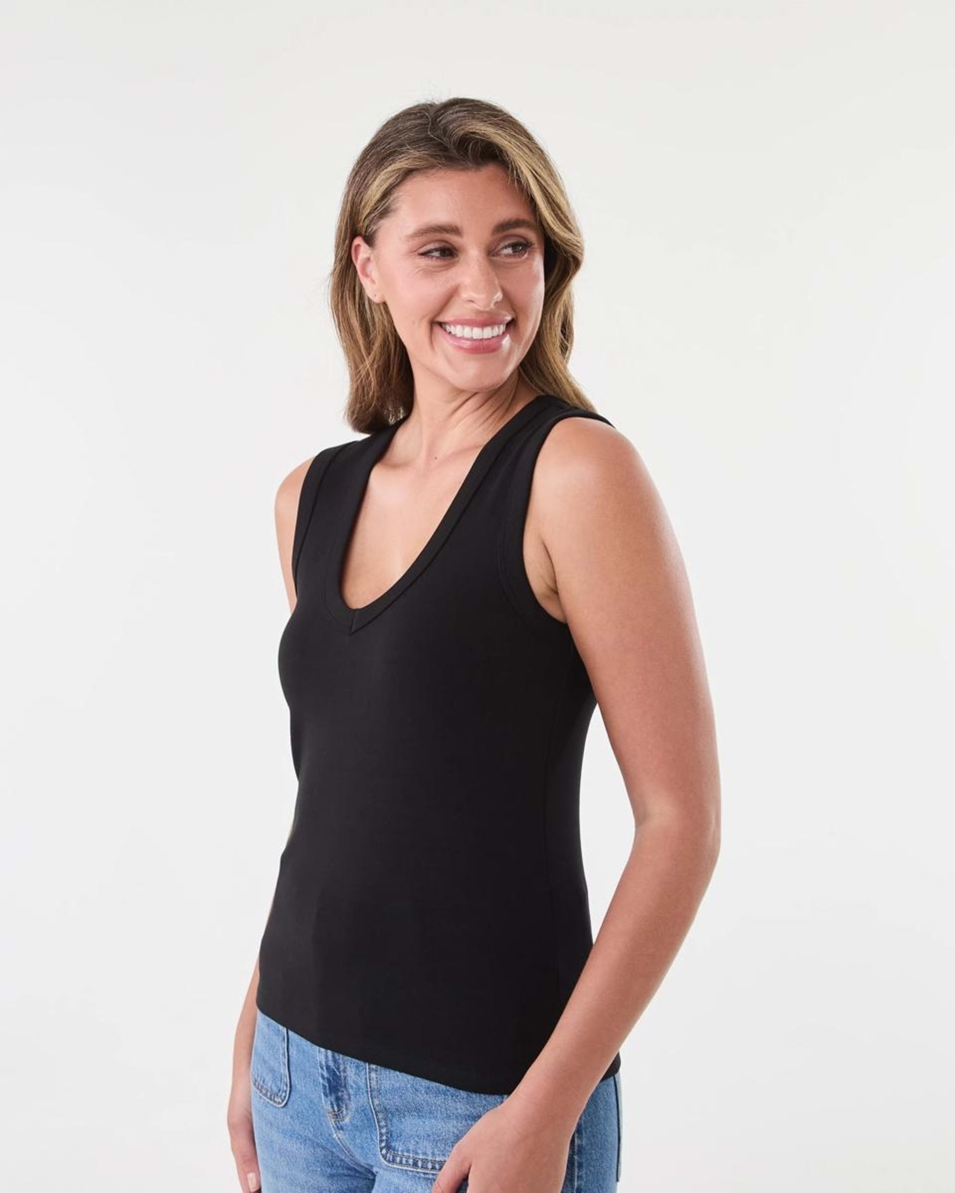 2 Sleeveless Elevated V-Neck Top Black, 2 of 5