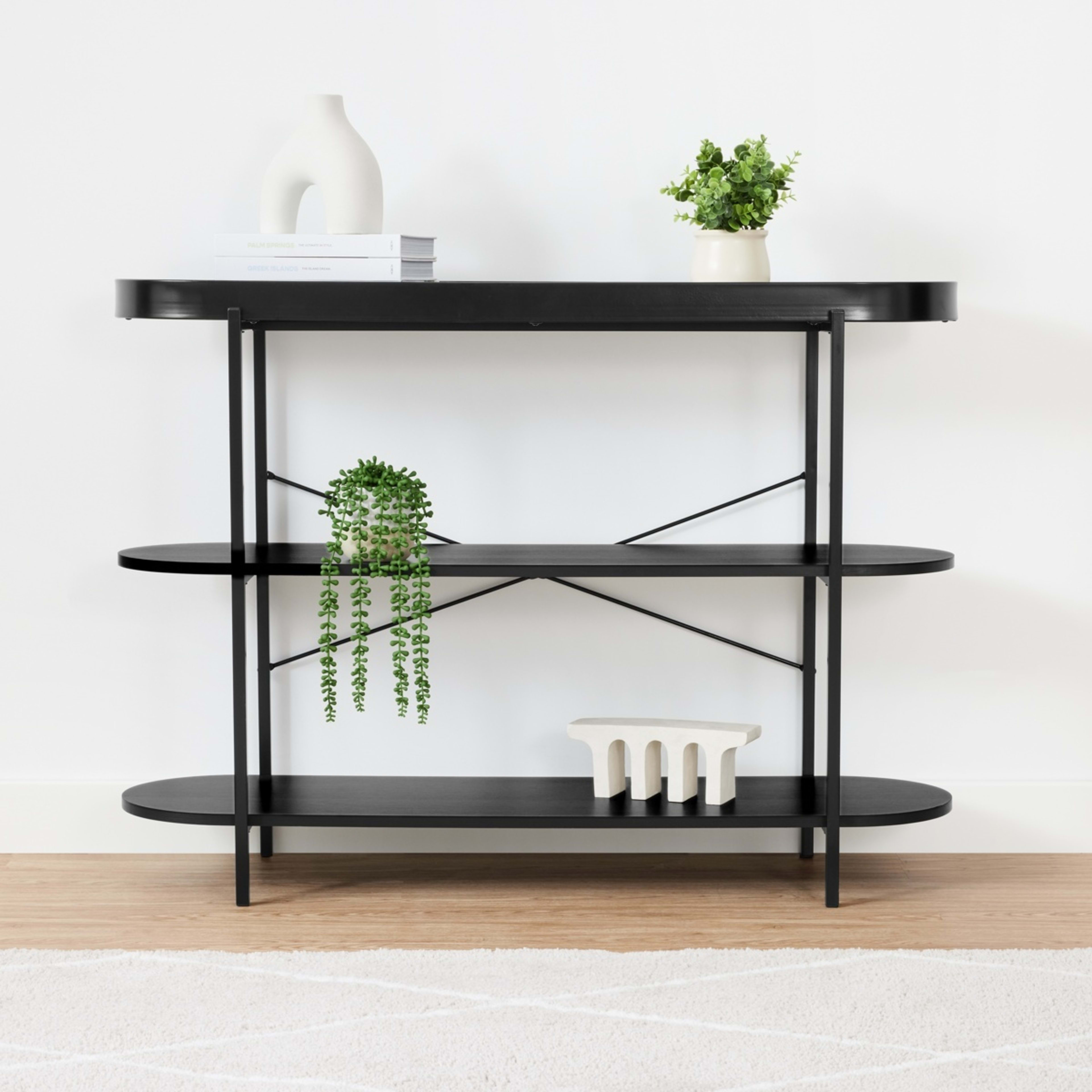 1 Noir Console