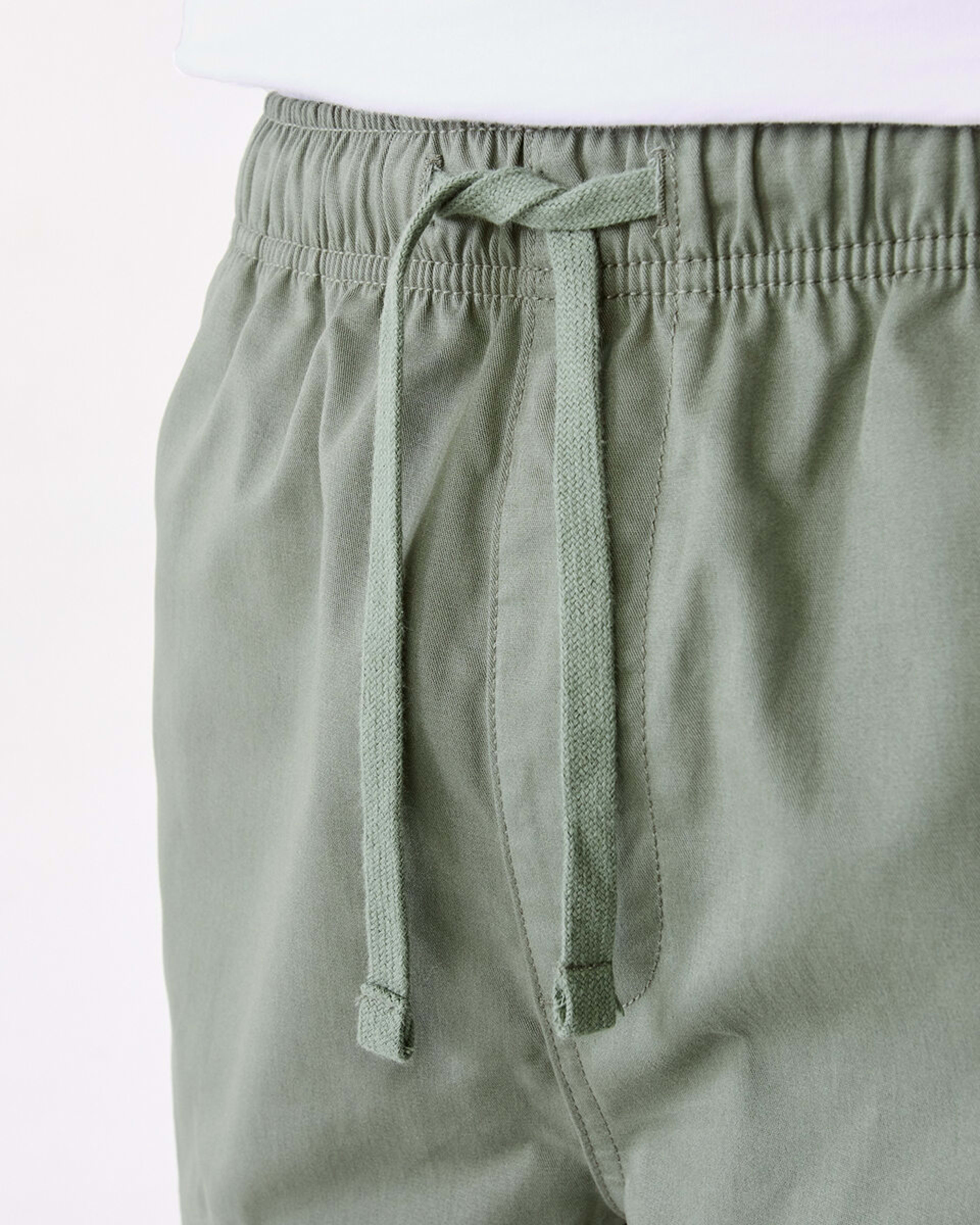 4 Solid Volley Shorts Grn Agave, 4 of 6
