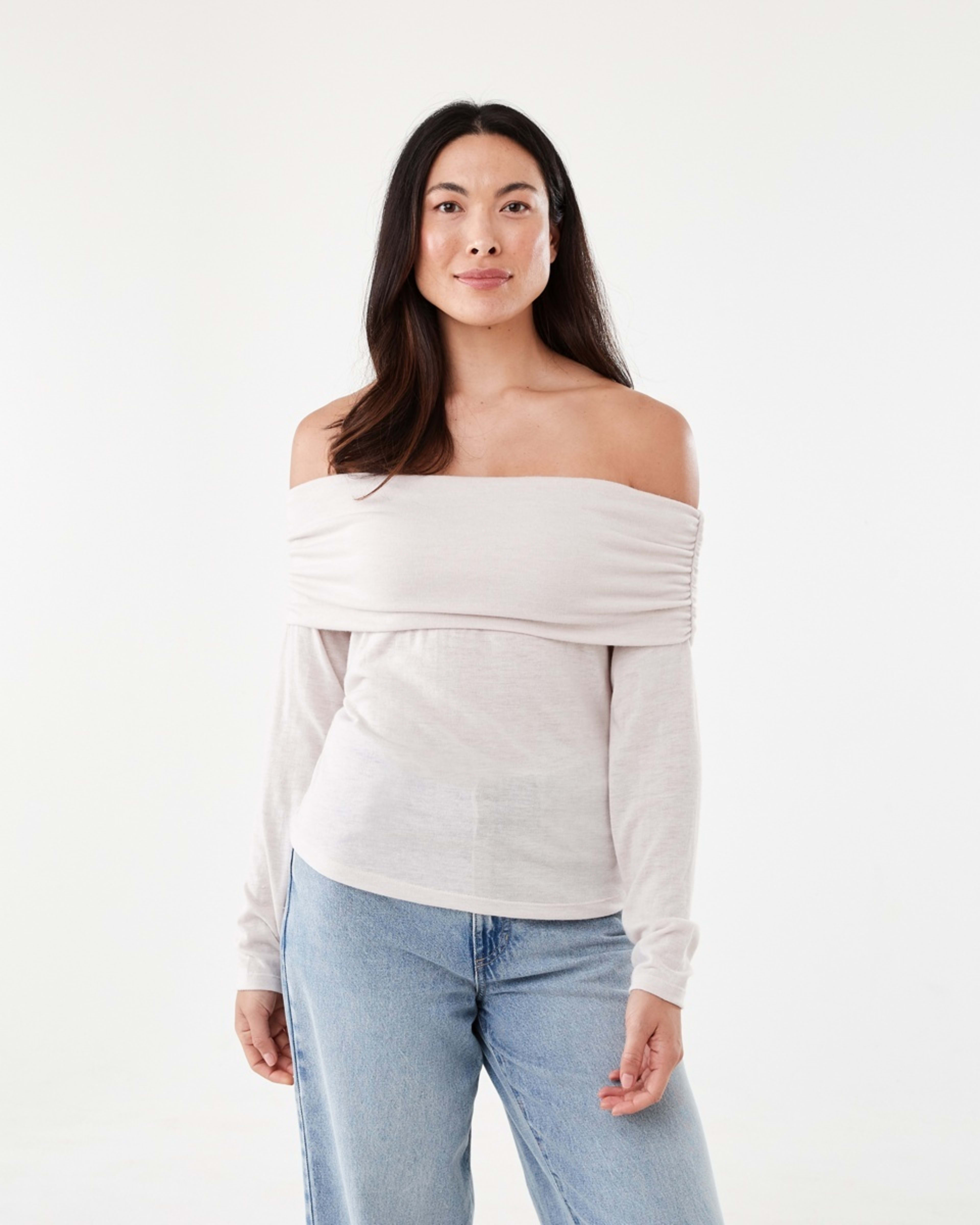 1 Long Sleeve Off Shoulder Top Nat Beige