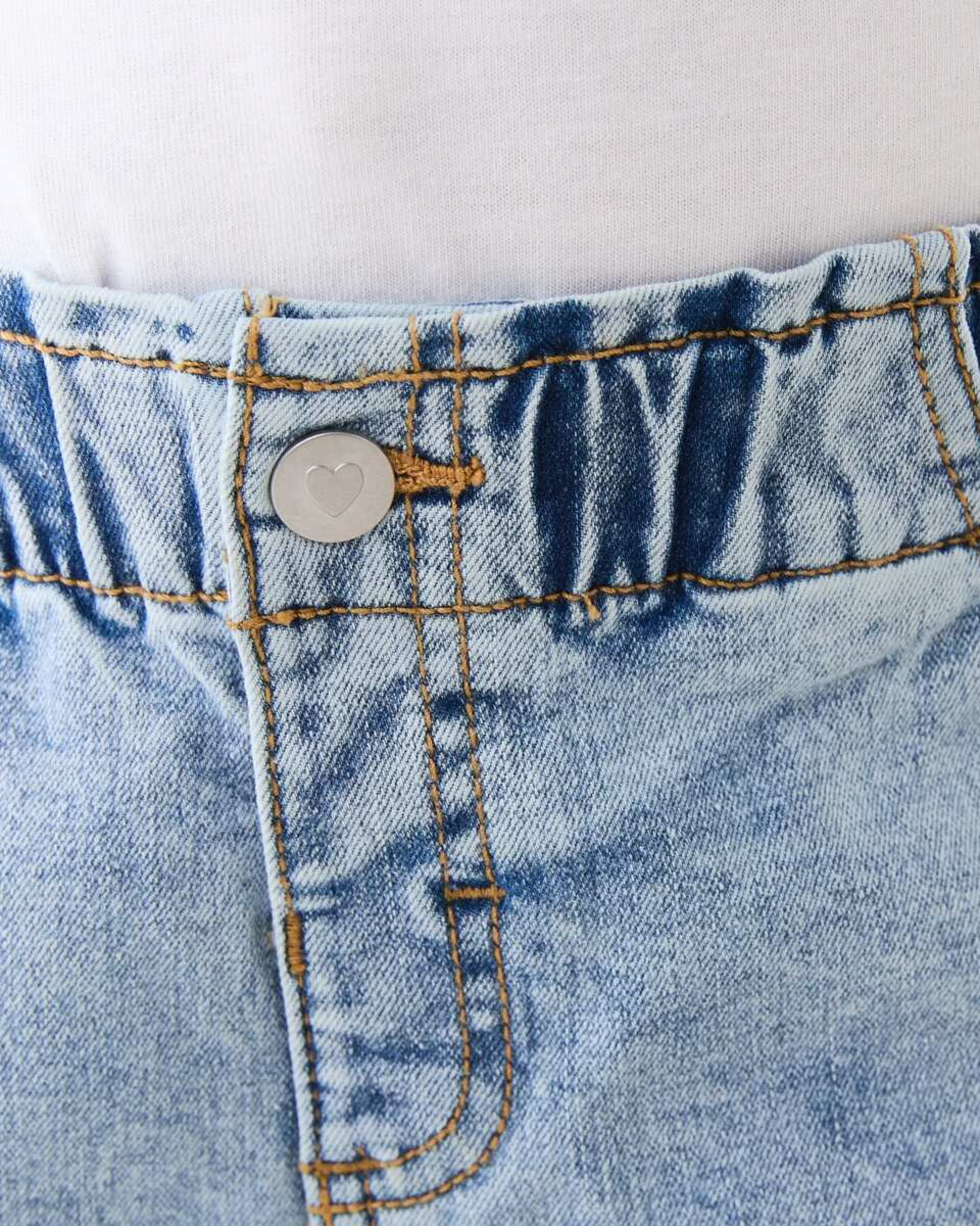 4 Denim Shorts LIGHT WASH, 4 of 6