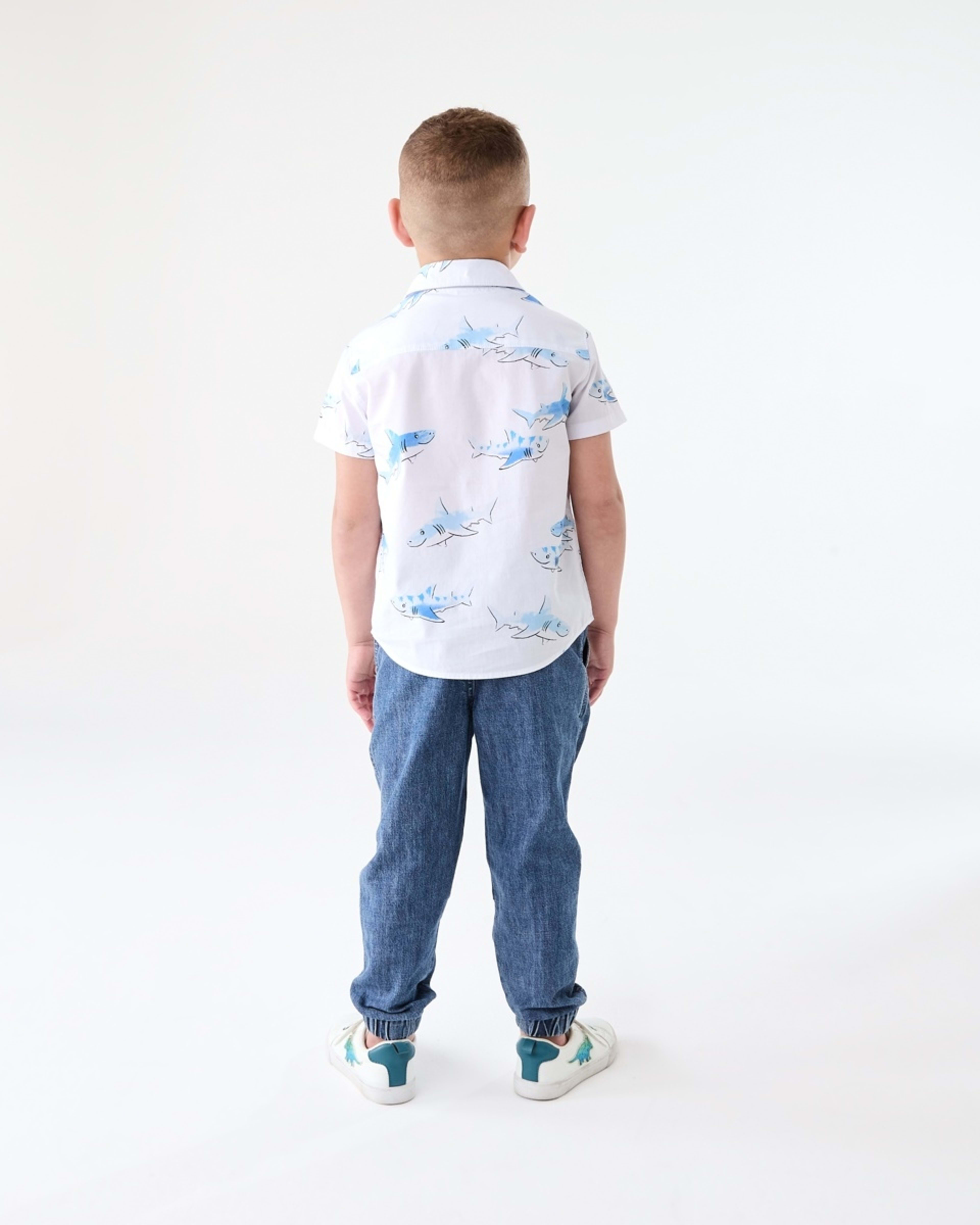 6 Short Sleeve Print Shirt CUTE SHARKS SNOW WHITE, 6 of 6