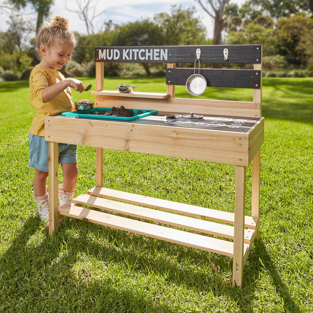 little tikes kitchen with grill on side