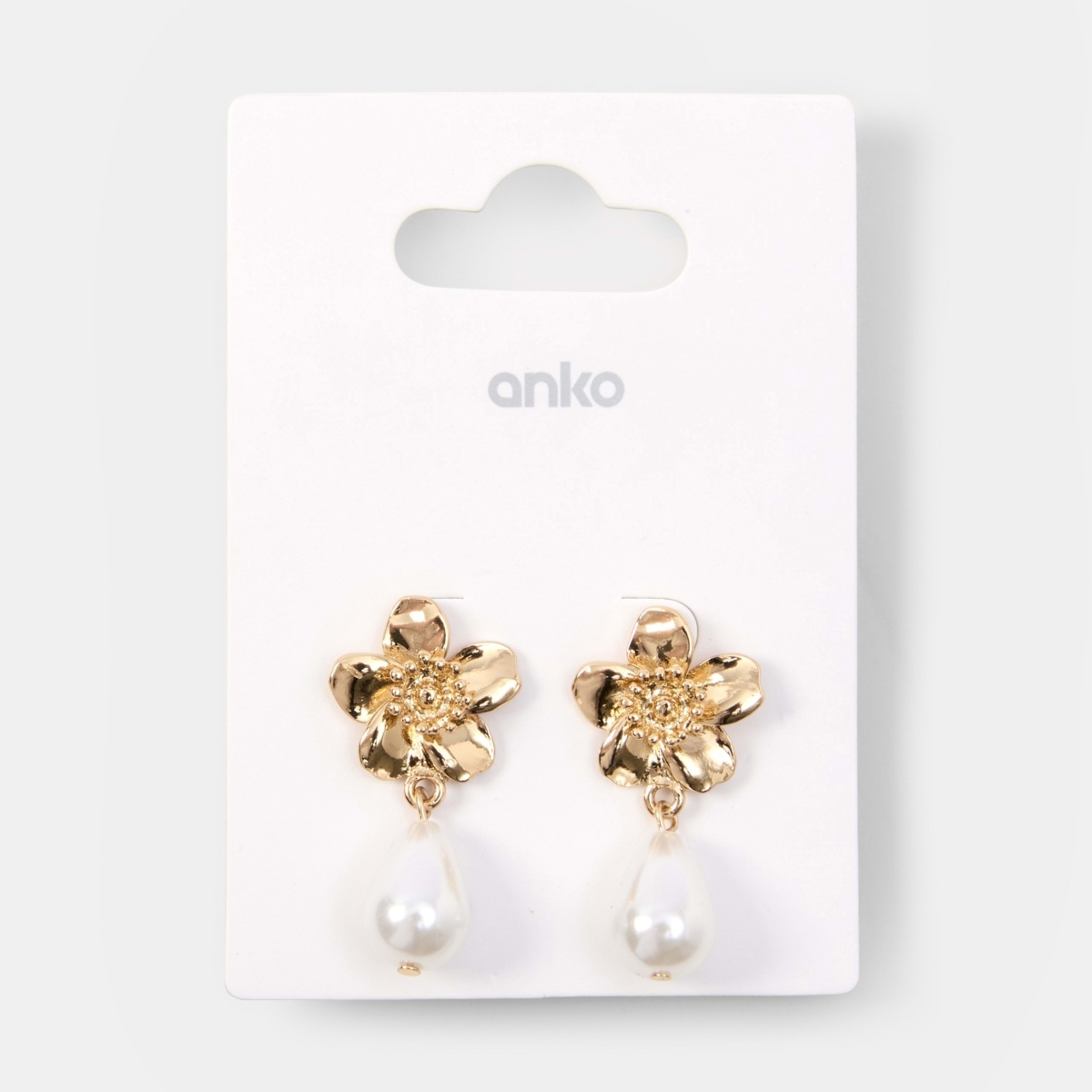 5 Small Flower and Faux Pearl Drop Earrings - Gold Tone Gold, 5 of 5