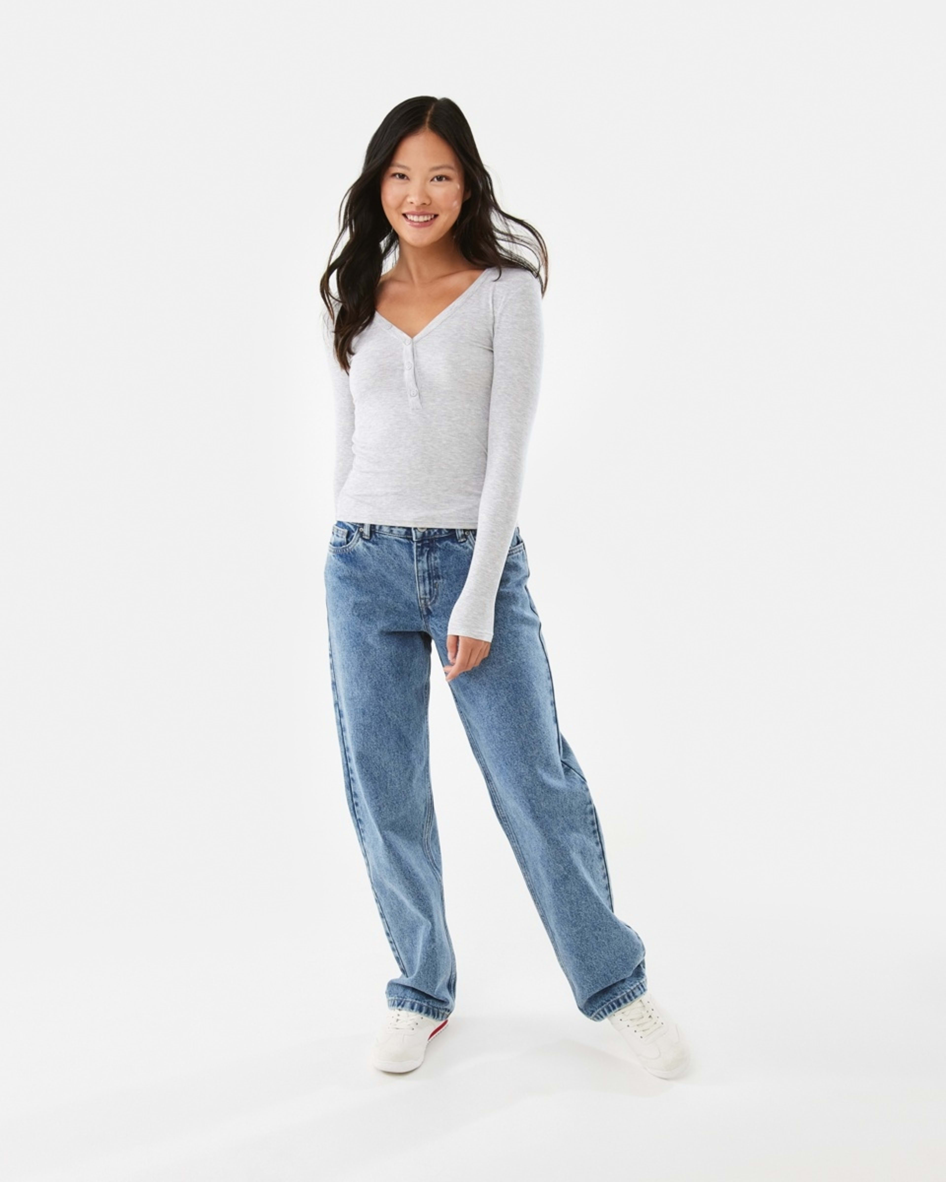 2 Long Sleeve Rib Henley Top Slvr Marle, 2 of 8