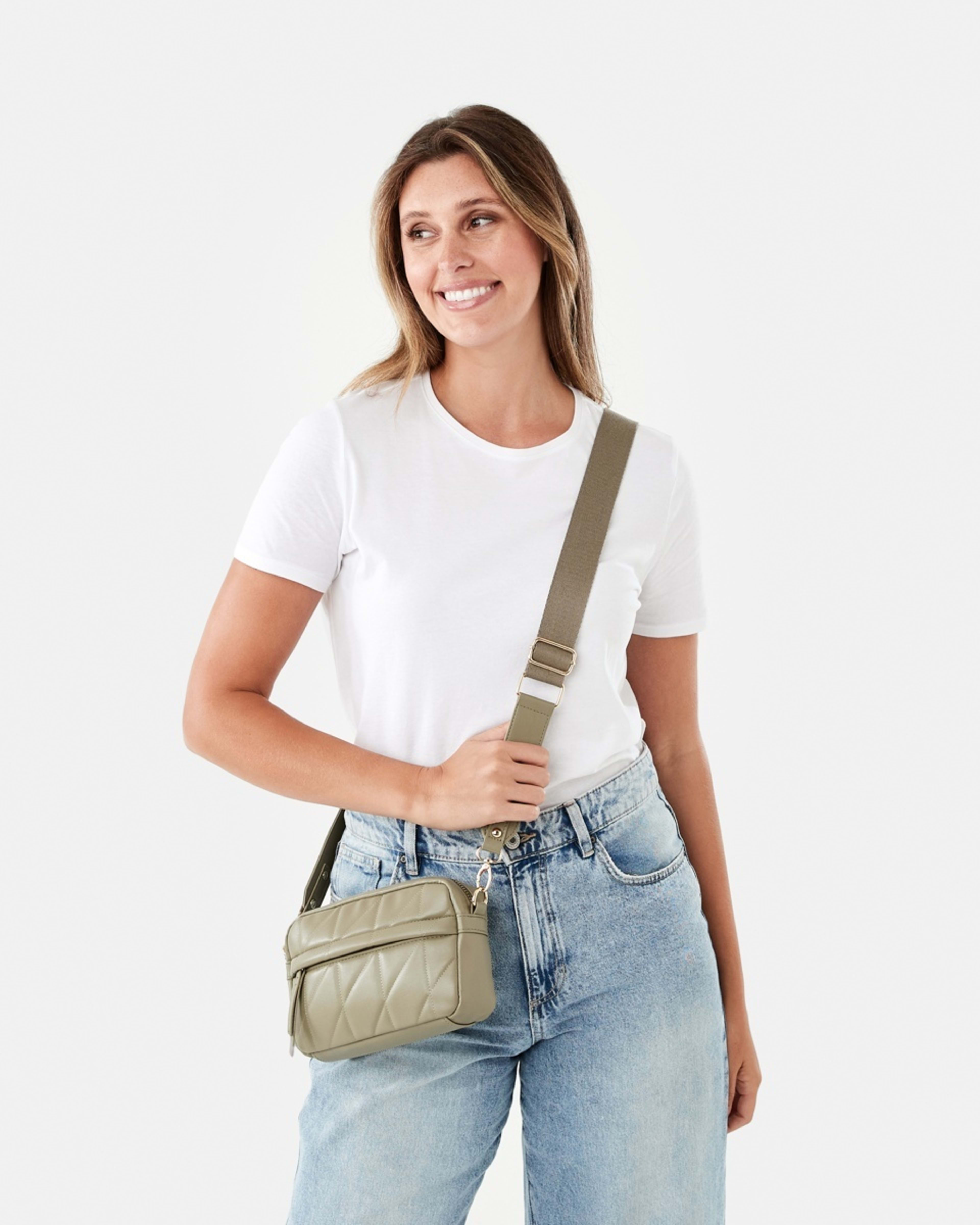 5 Quilted Crossbody Bag SOFT OLIVE, 5 of 5